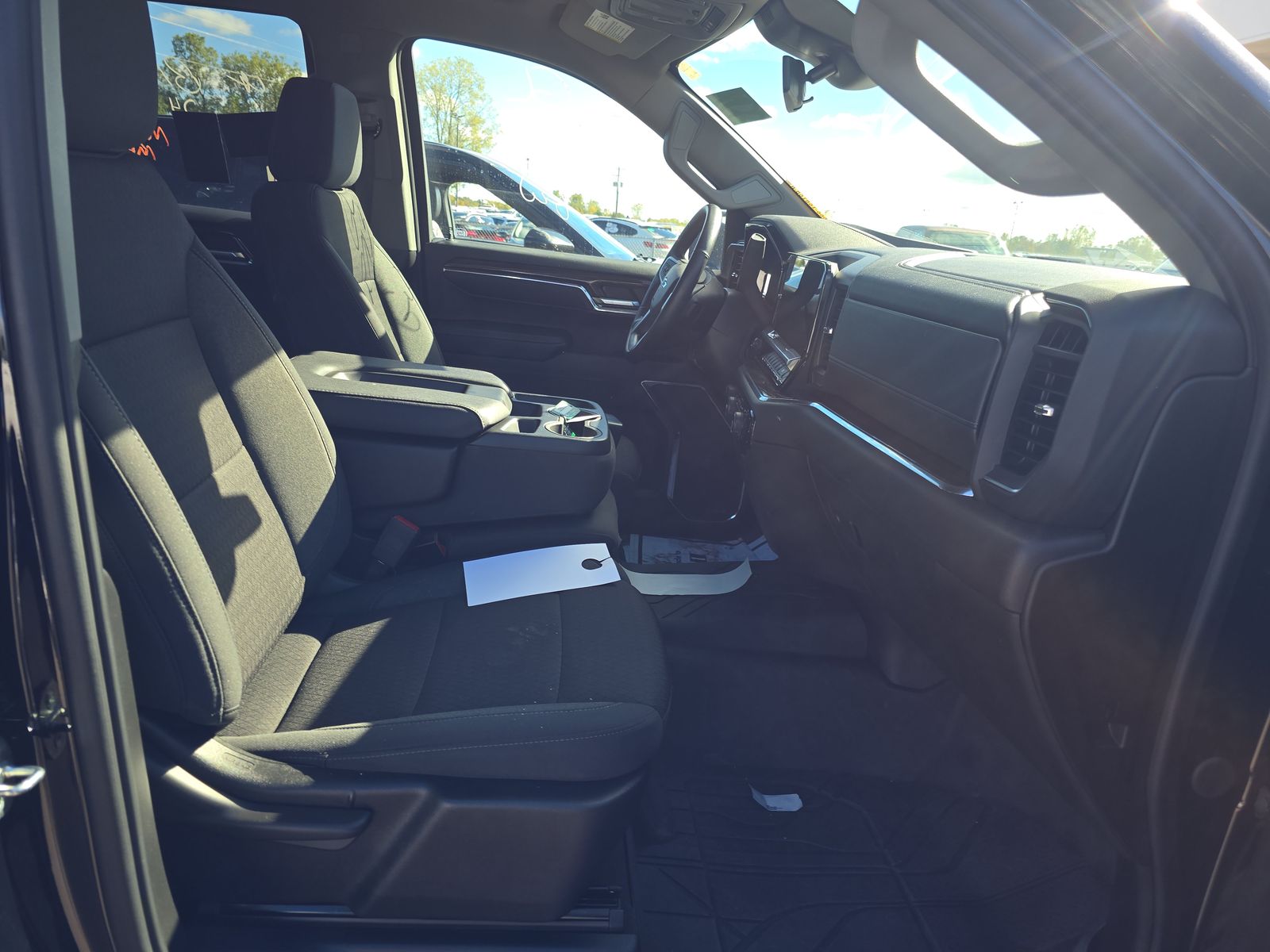 2024 Chevrolet Silverado 1500 RST AWD