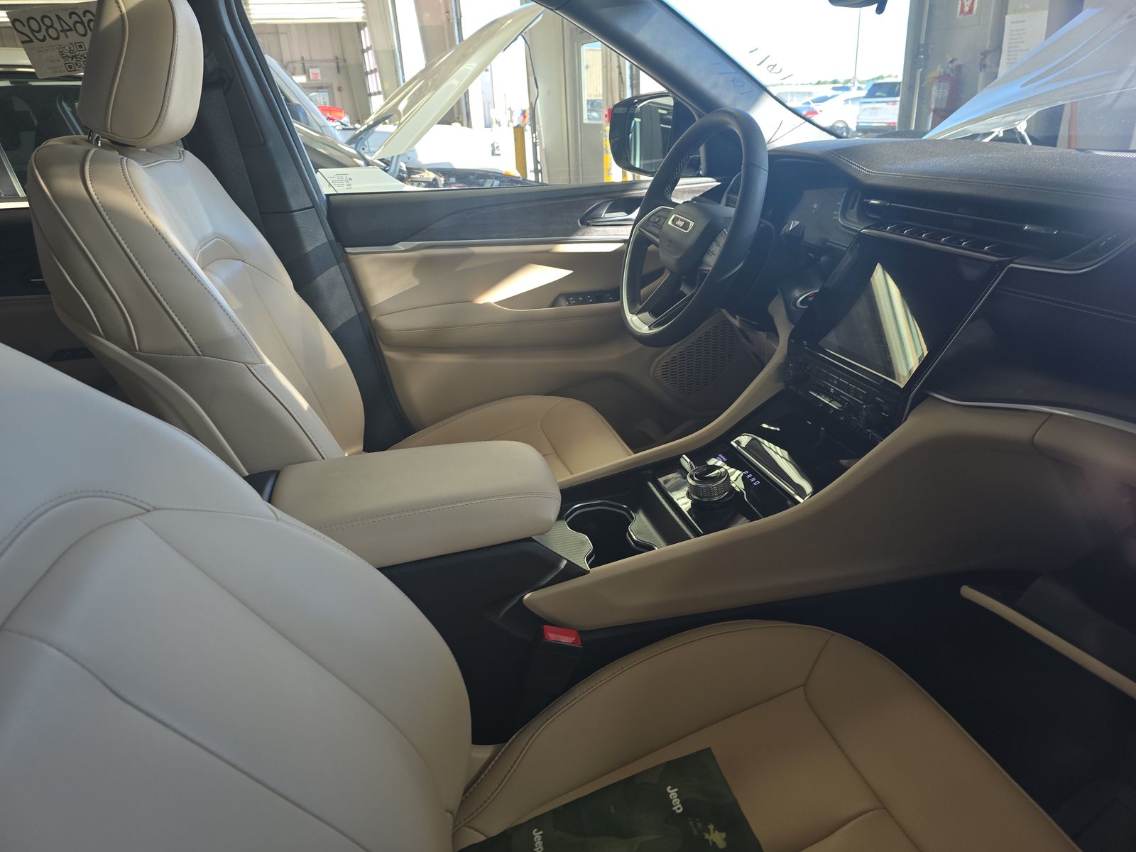 2024 Jeep Grand Cherokee Limited AWD