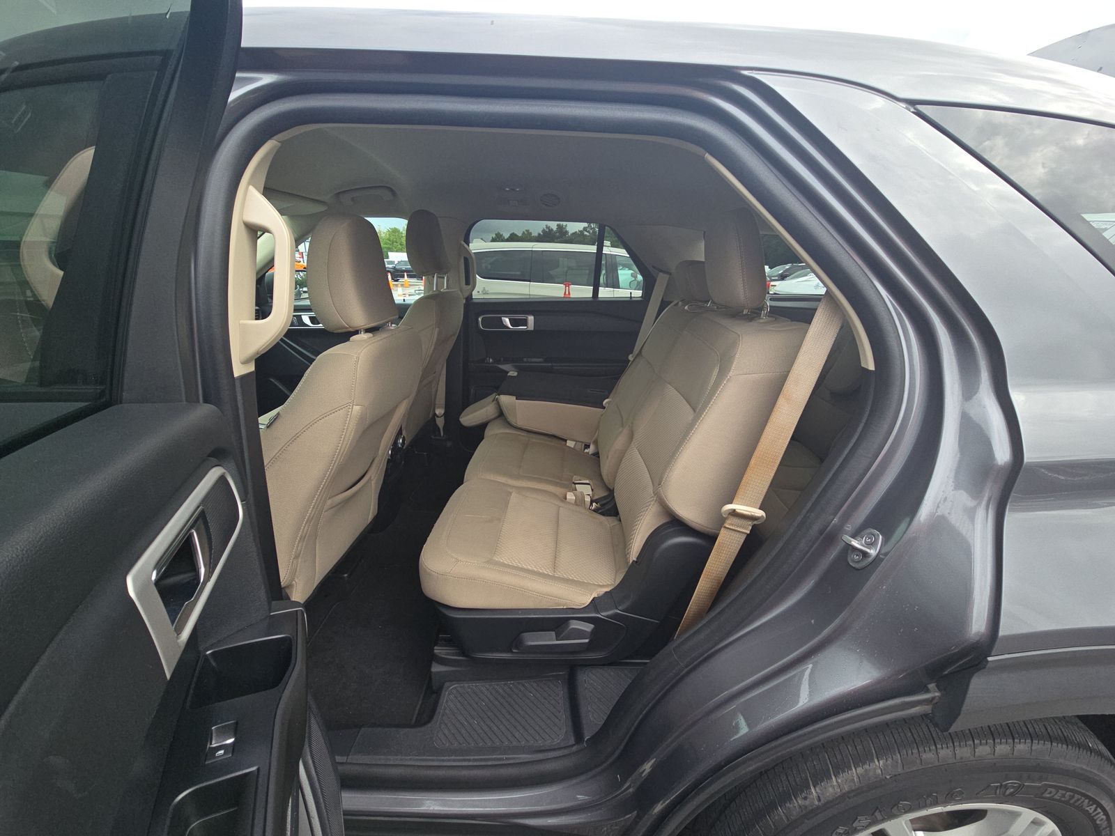 2022 Ford Explorer Base AWD
