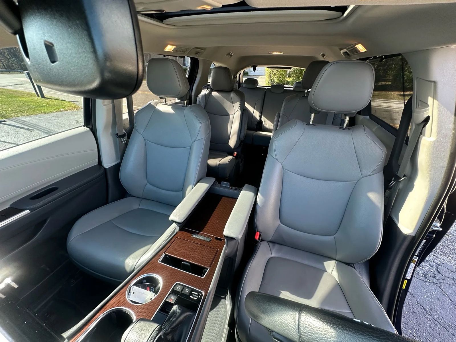 2021 Toyota Sienna XLE AWD