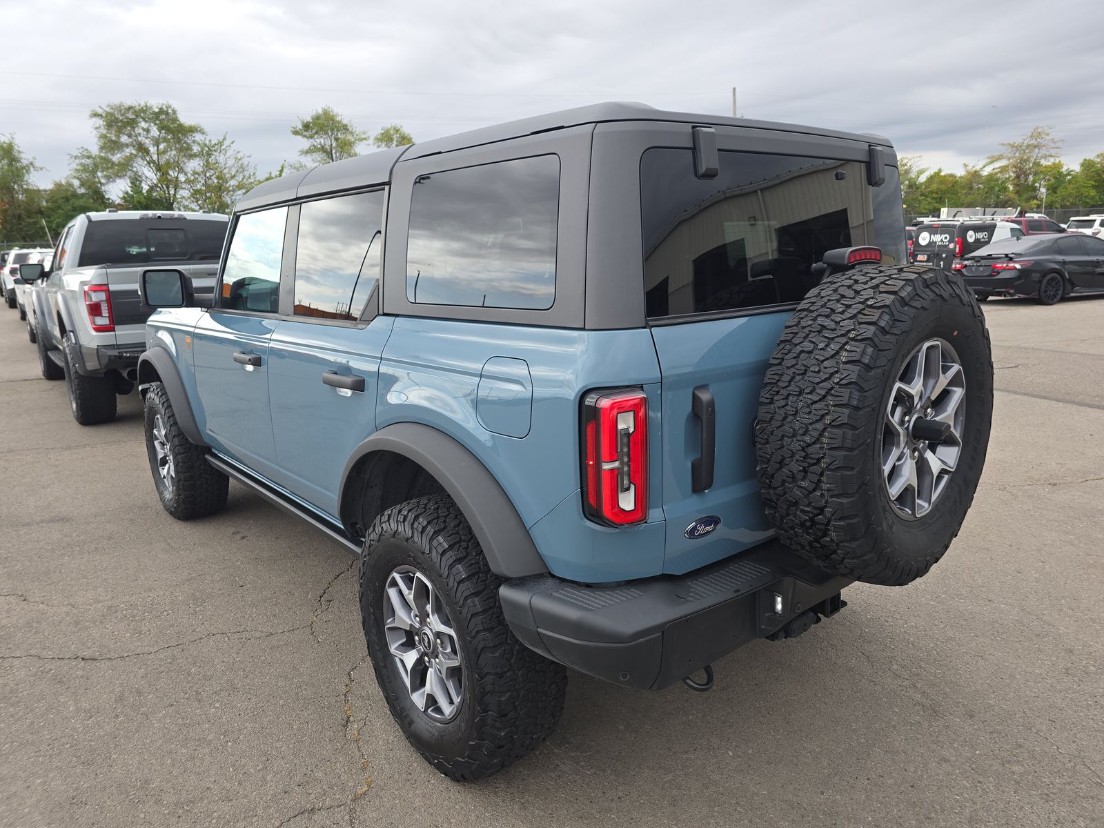 FORD BRONCO - 7