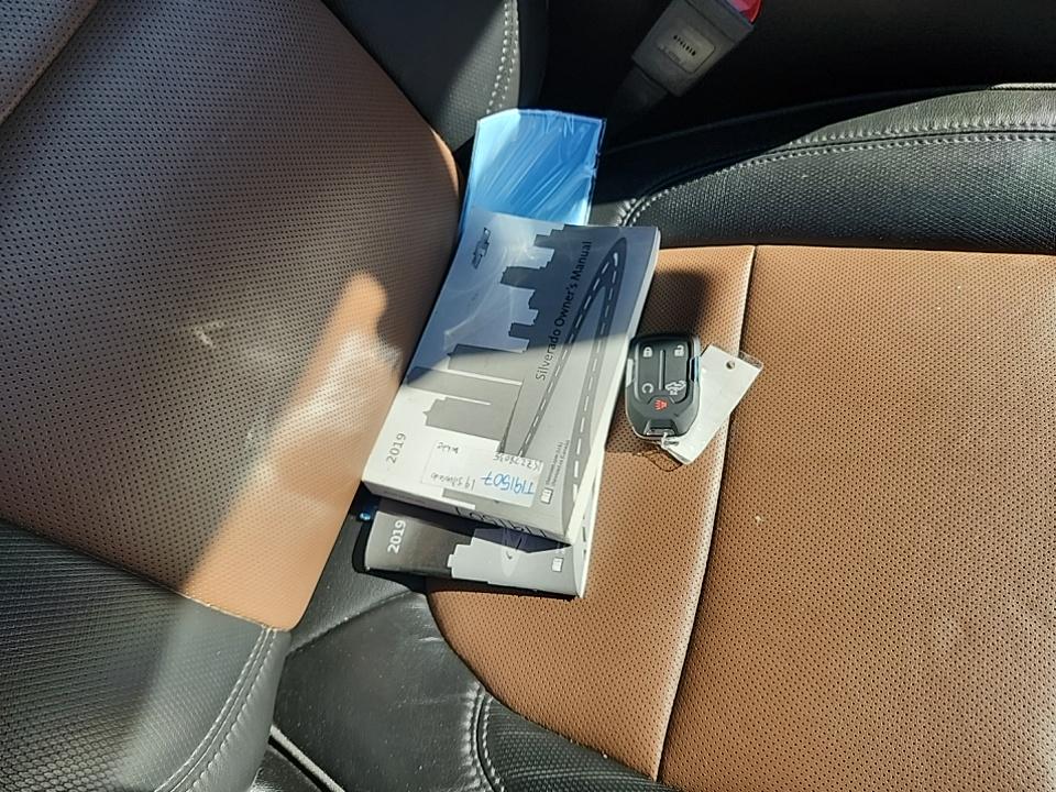 2019 Chevrolet Silverado 1500 High Country AWD