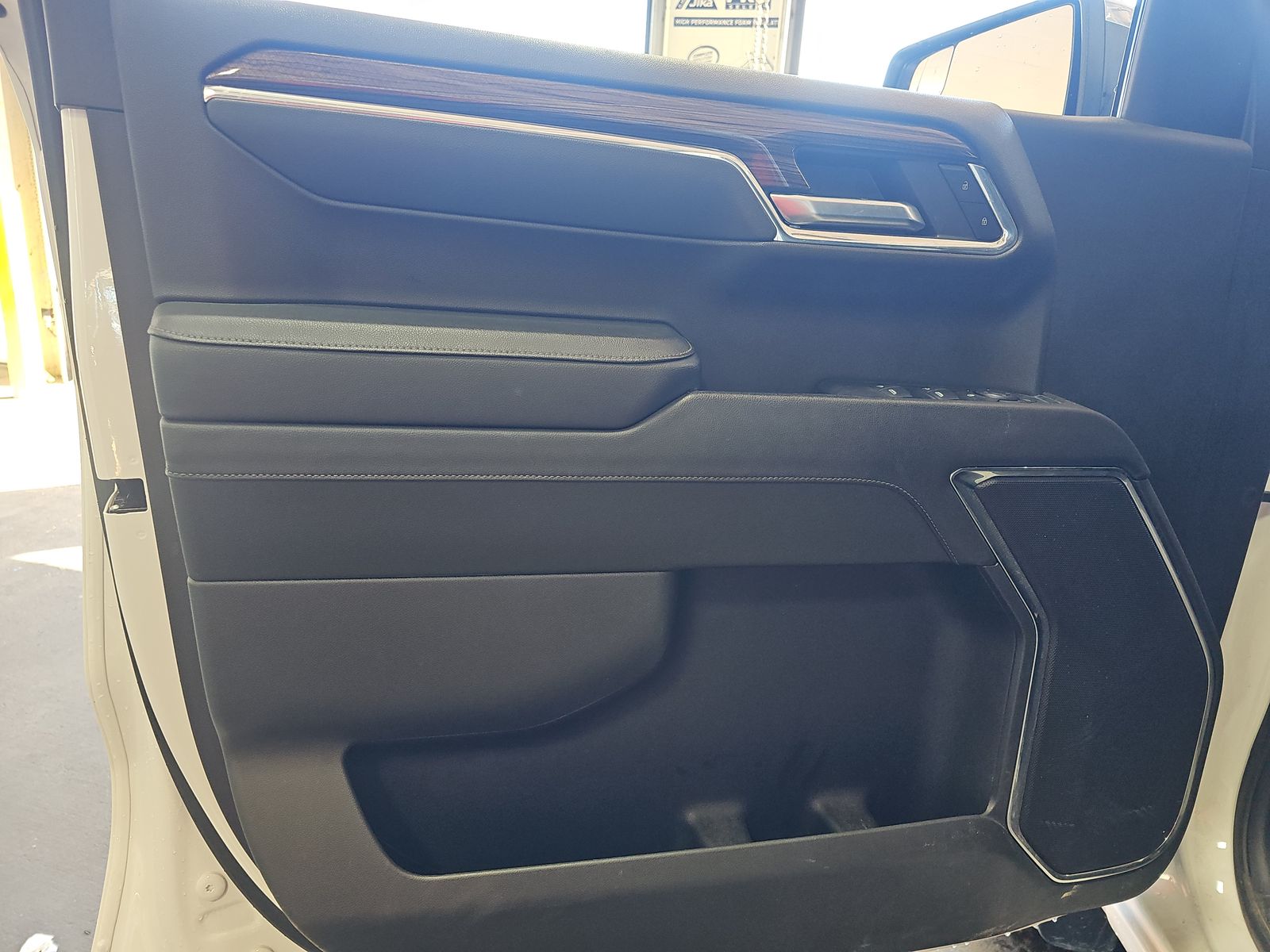 2024 Chevrolet Silverado 1500 LT AWD