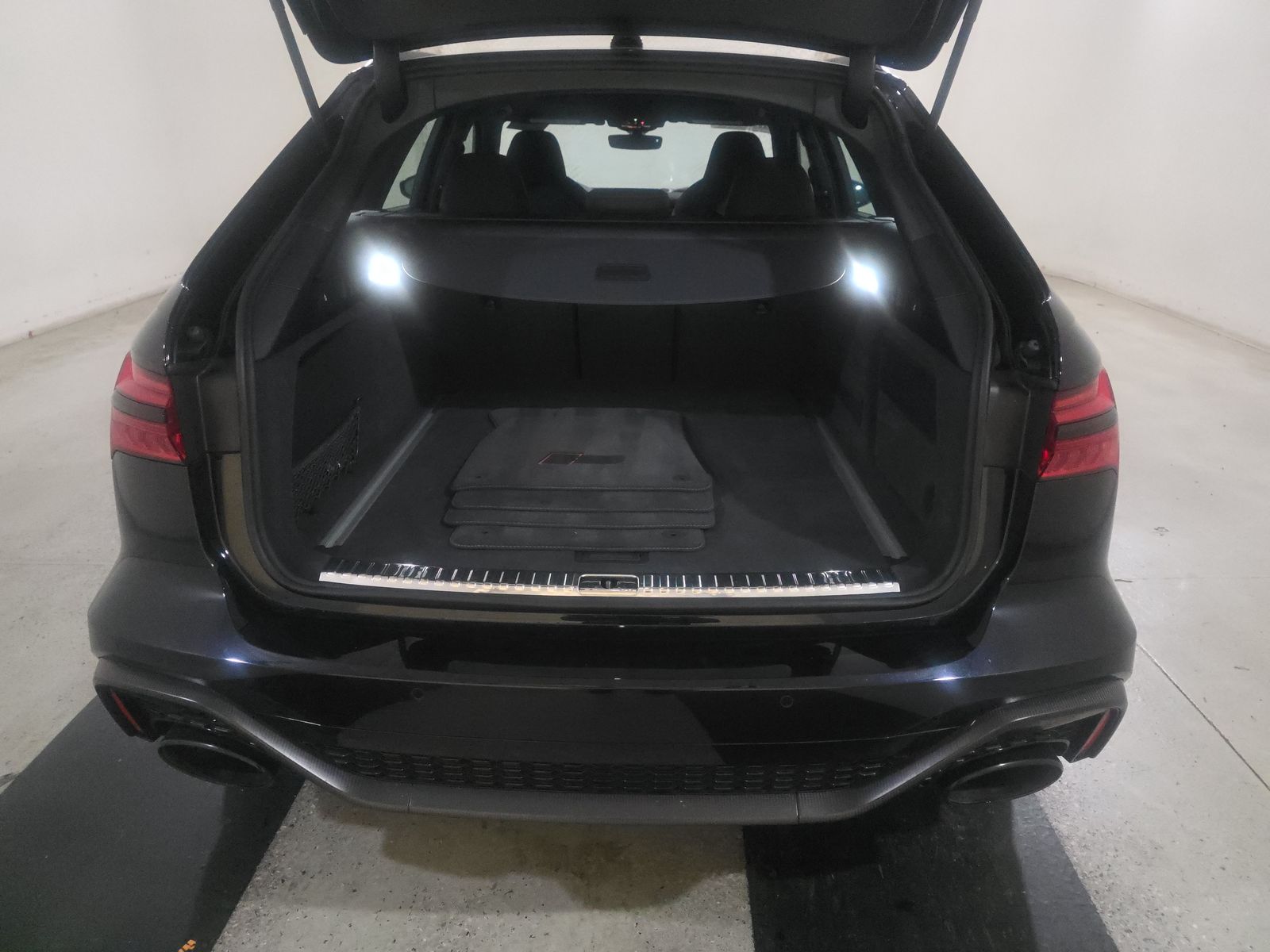 2025 Audi RS 6 Base AWD