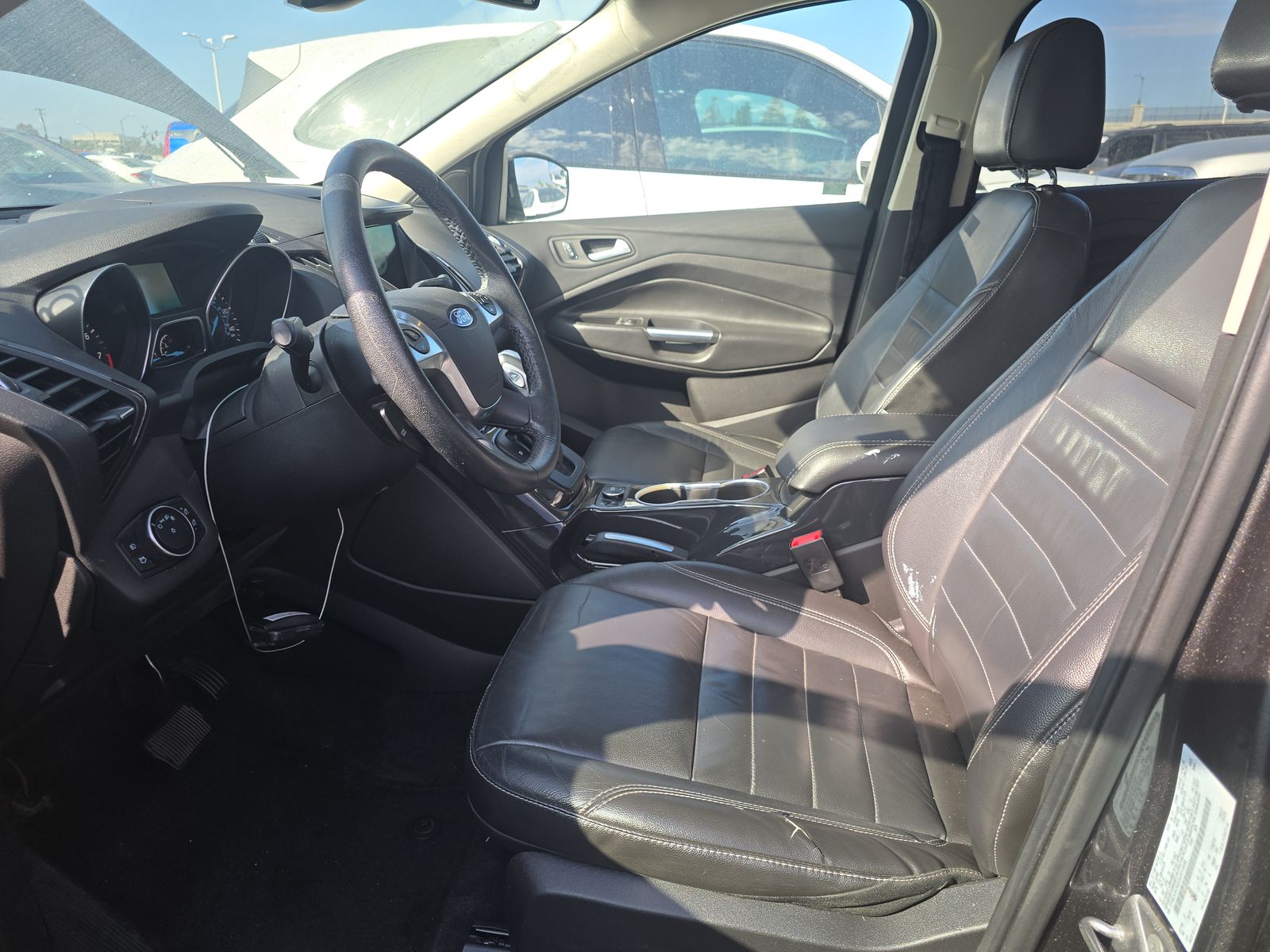 2016 Ford Escape Titanium FWD