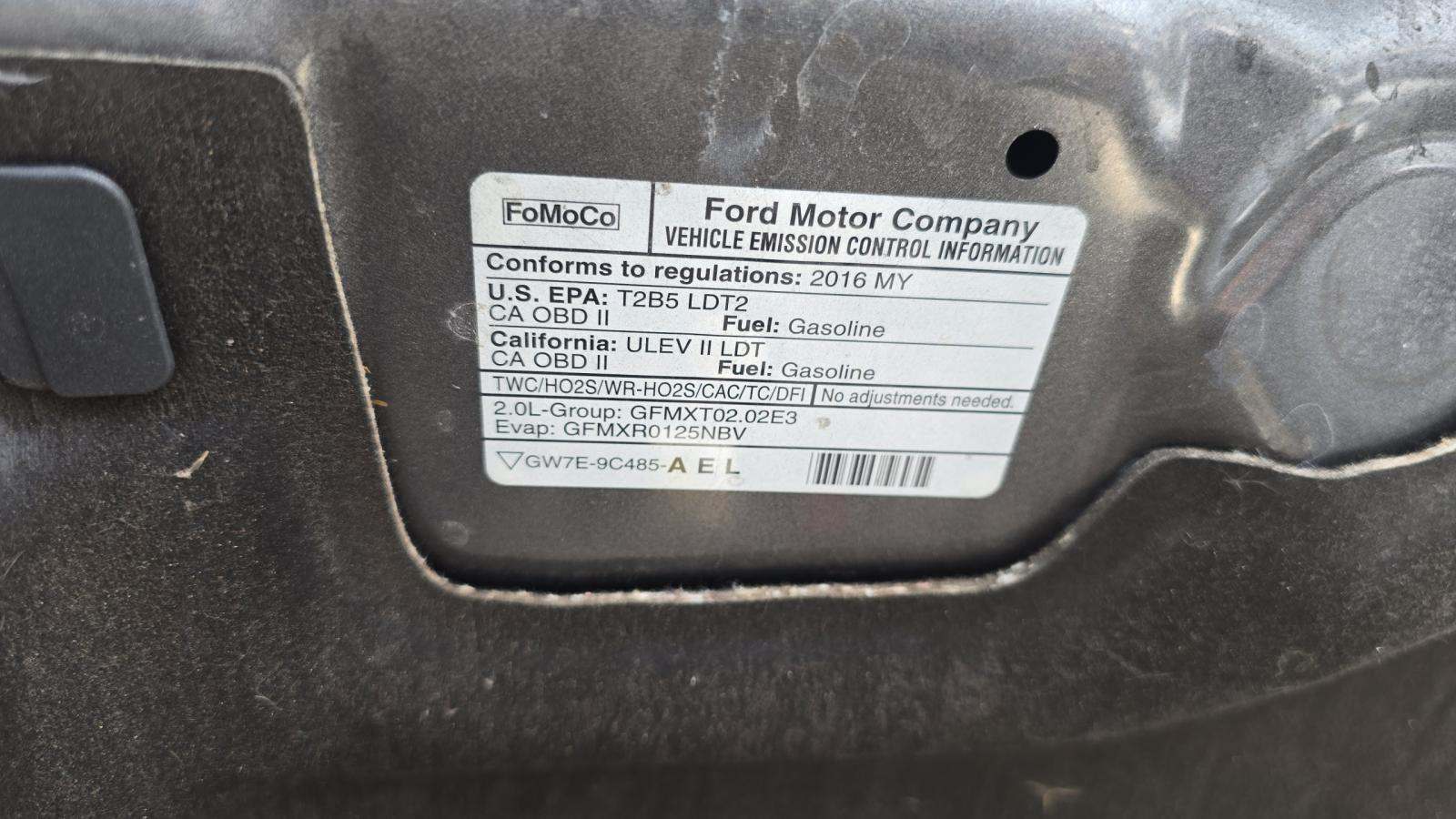 2016 Ford Escape Titanium FWD