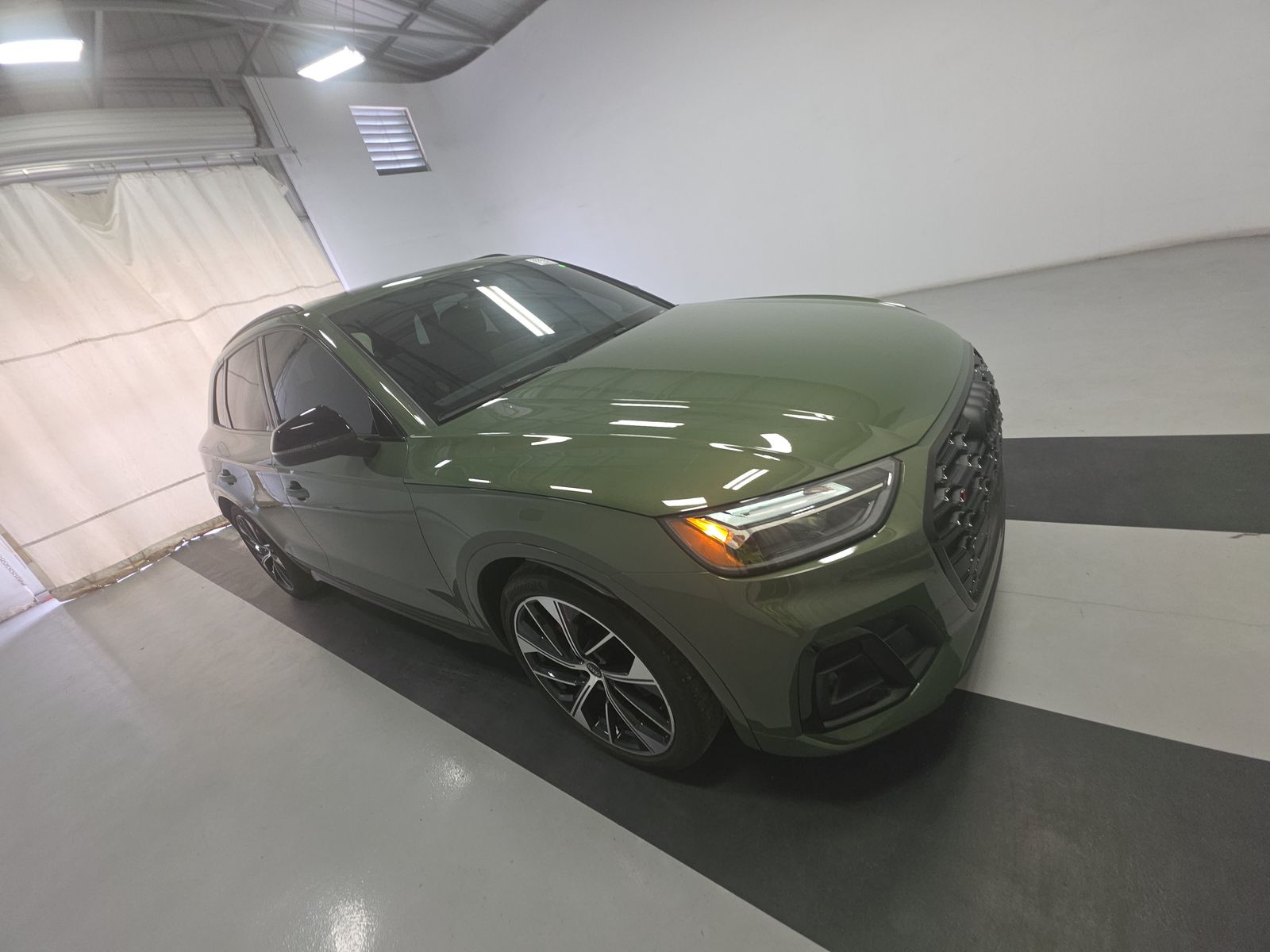 2022 Audi SQ5 Premium Plus AWD