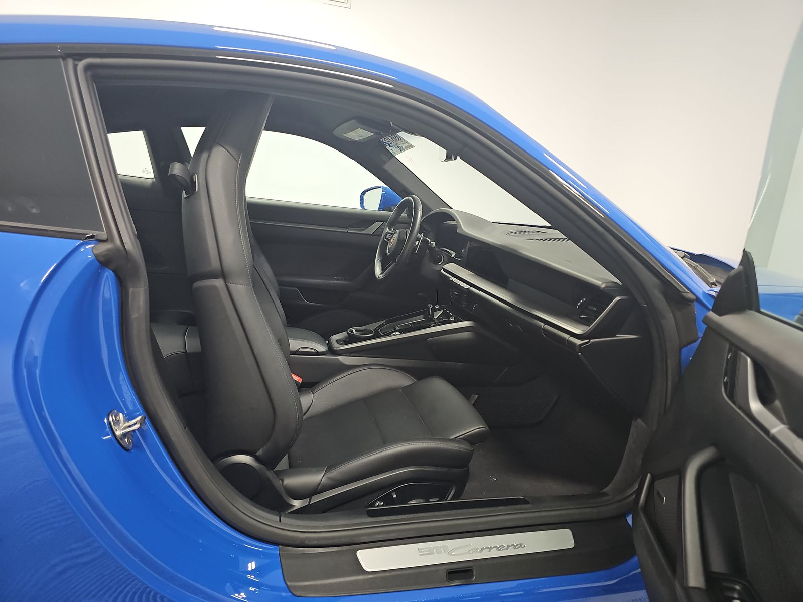 2025 Porsche 911 Carrera RWD