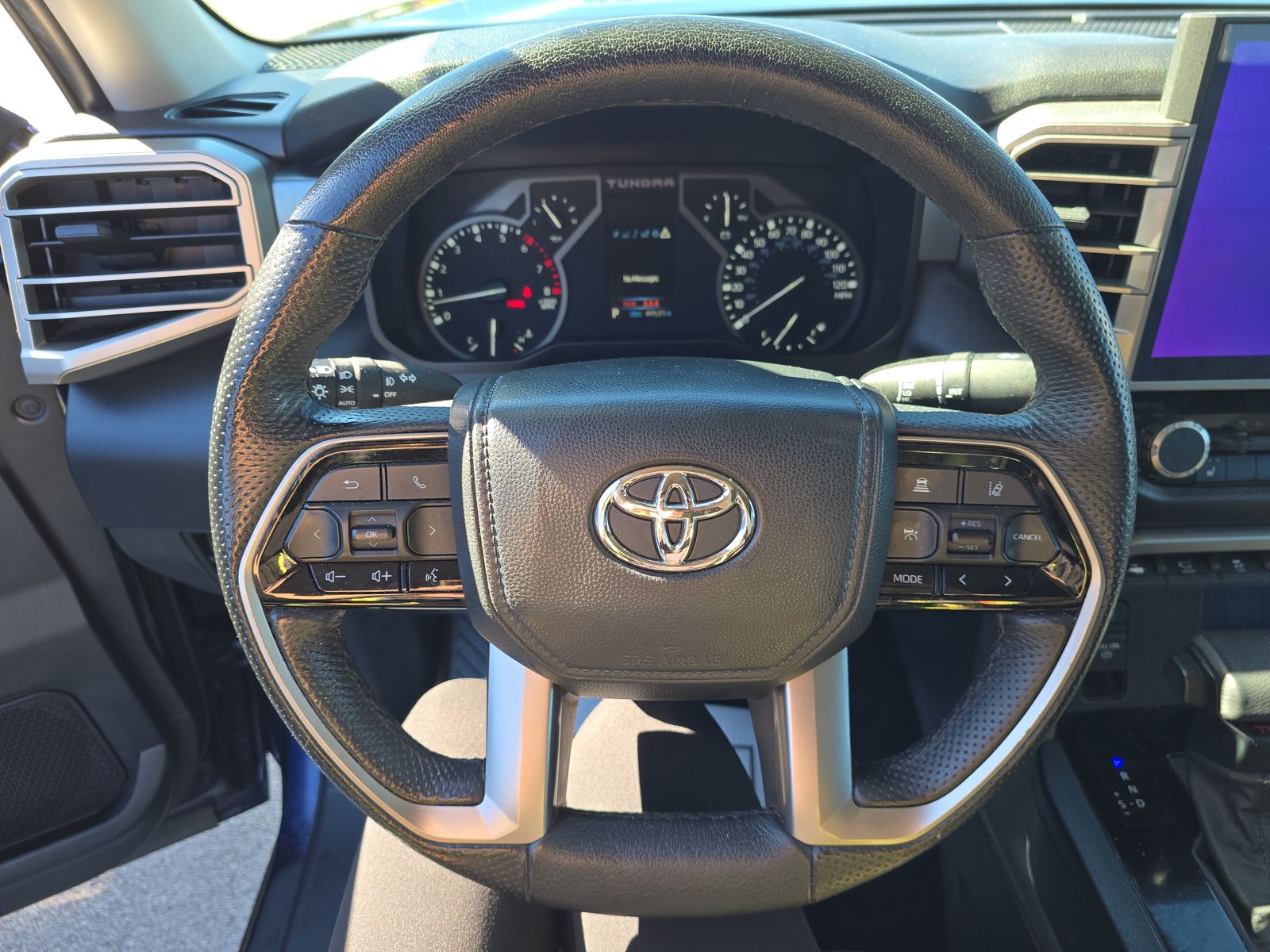 2022 Toyota Tundra SR5 AWD