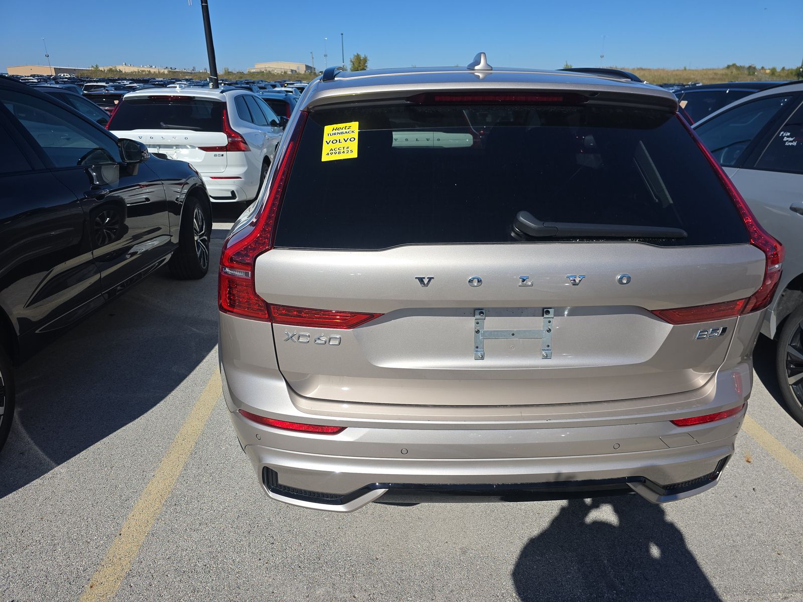 2025 Volvo XC60 B5 Plus AWD