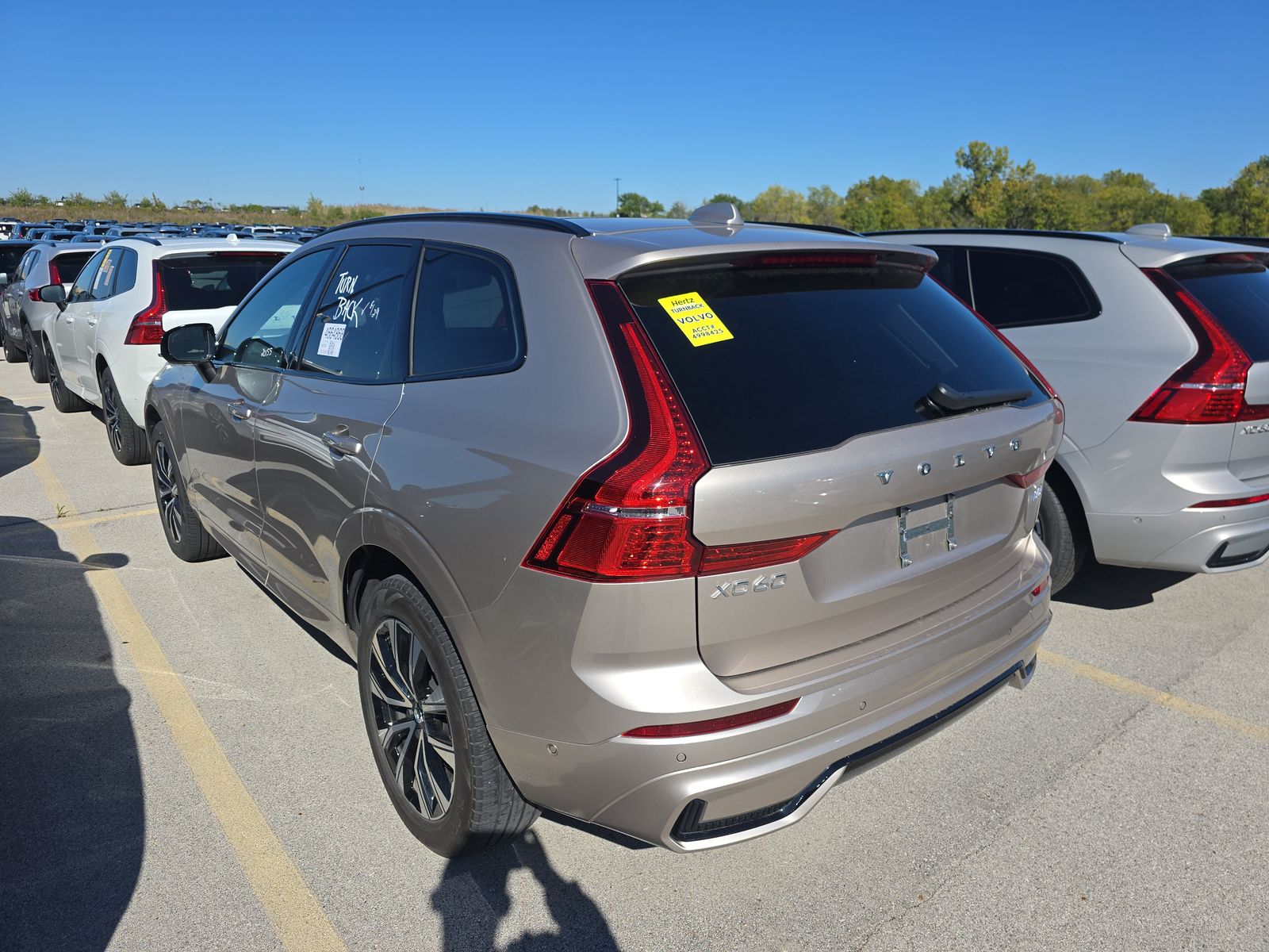 2025 Volvo XC60 B5 Plus AWD