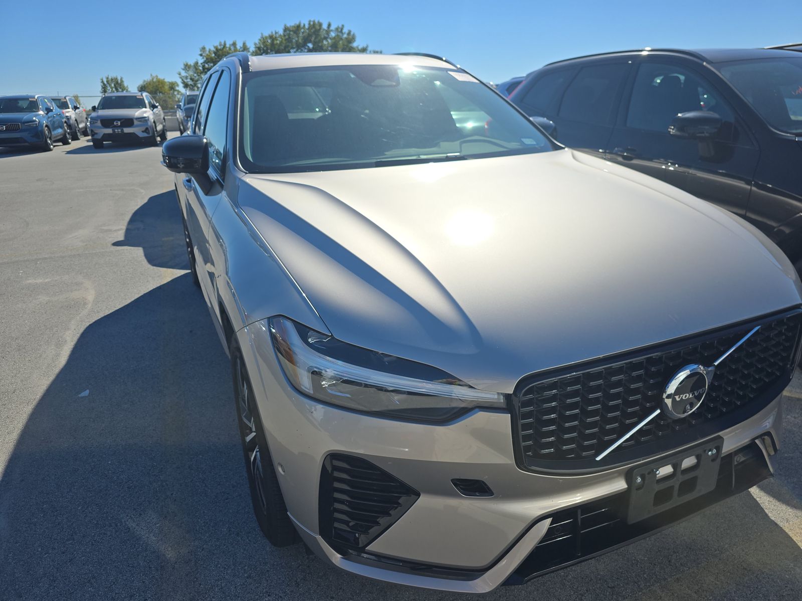 2025 Volvo XC60 B5 Plus AWD