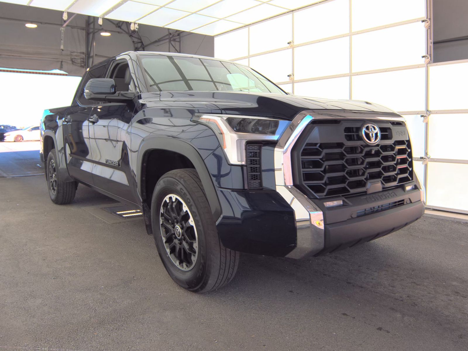 2022 Toyota Tundra SR5 AWD