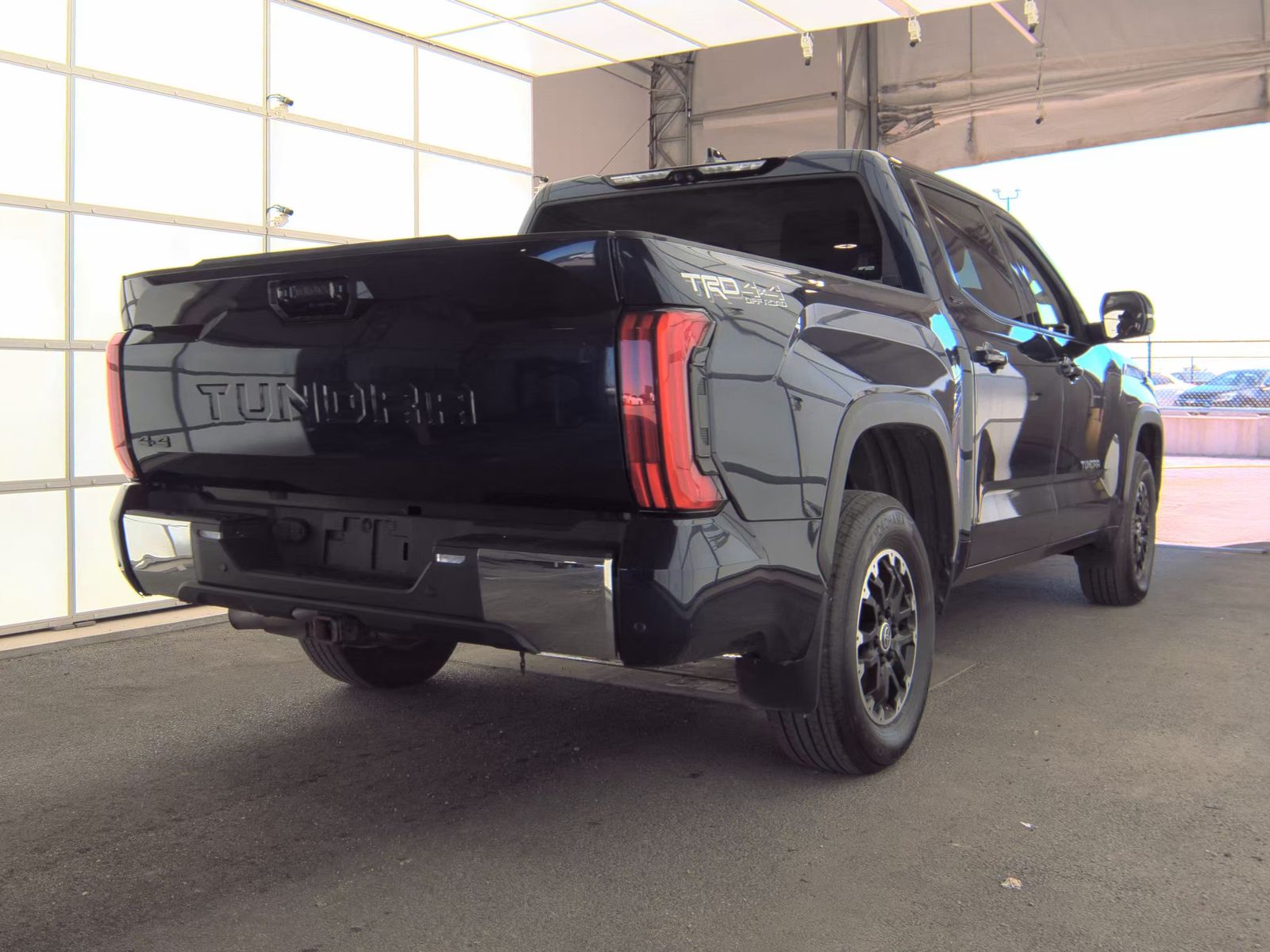 2022 Toyota Tundra SR5 AWD