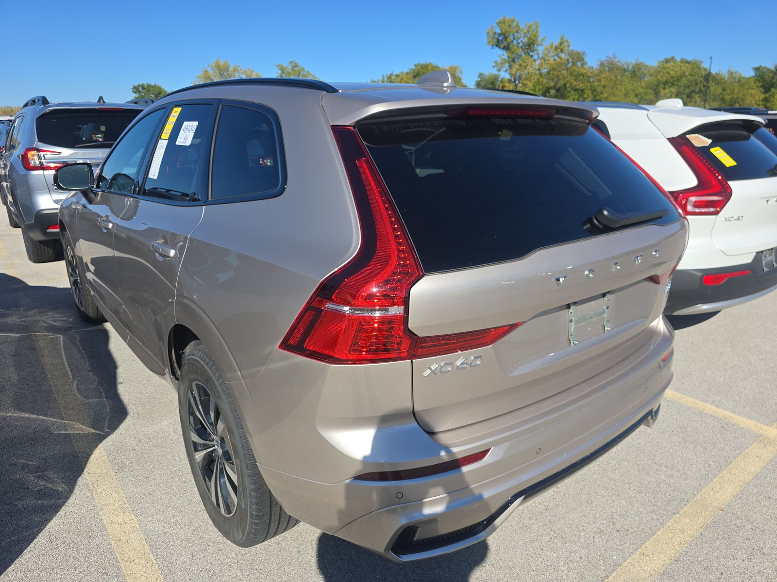 2025 Volvo XC60 B5 Core AWD