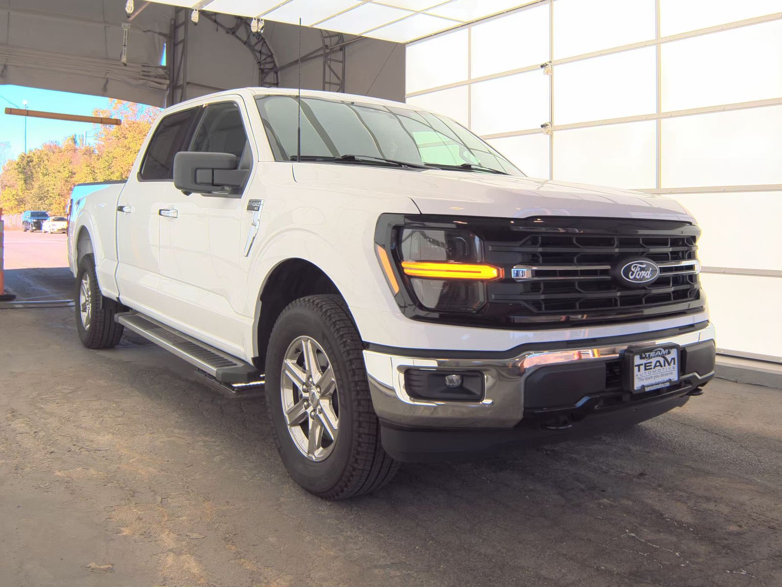2024 Ford F-150 XLT AWD