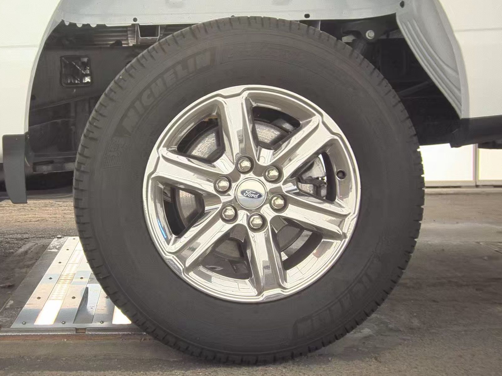 2024 Ford F-150 XLT AWD