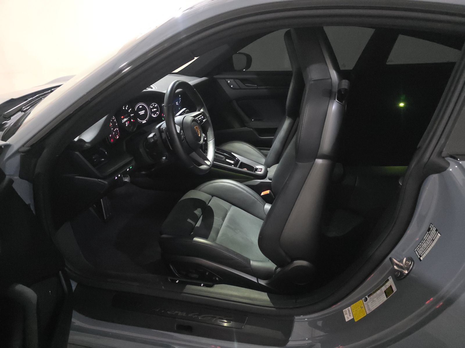 2023 Porsche 911 Carrera 4 GTS AWD