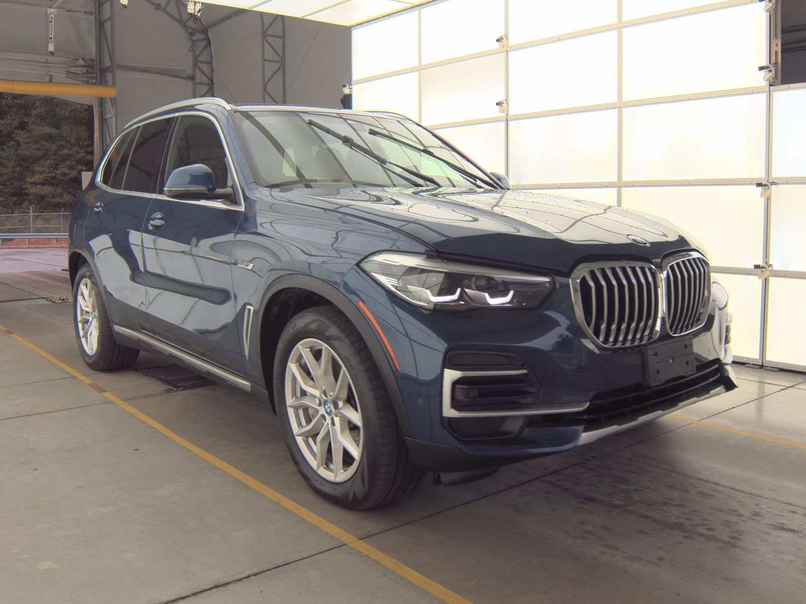 2022 BMW X5 xDrive45e AWD