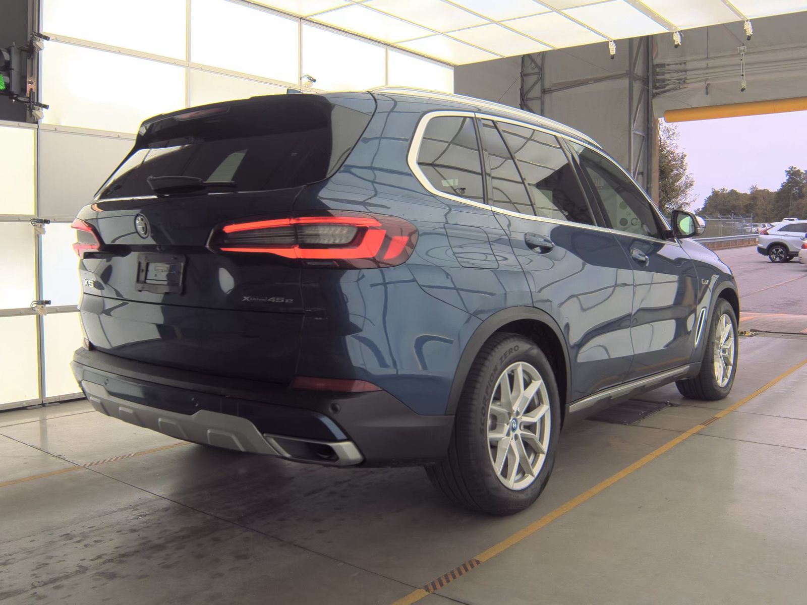 2022 BMW X5 xDrive45e AWD