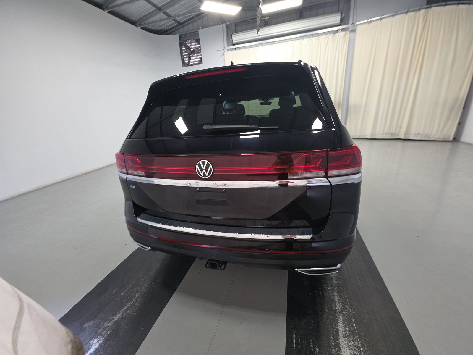 2024 Volkswagen Atlas 2.0T SE FWD
