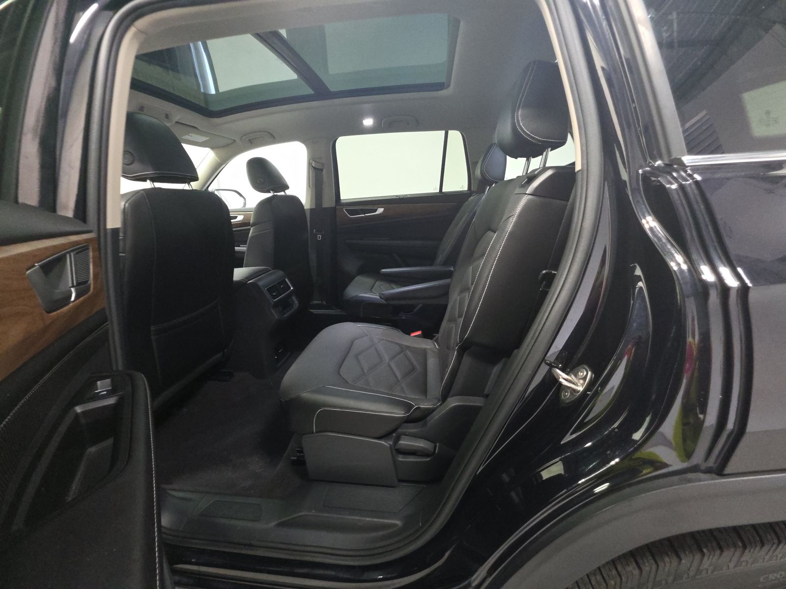 2024 Volkswagen Atlas 2.0T SE FWD