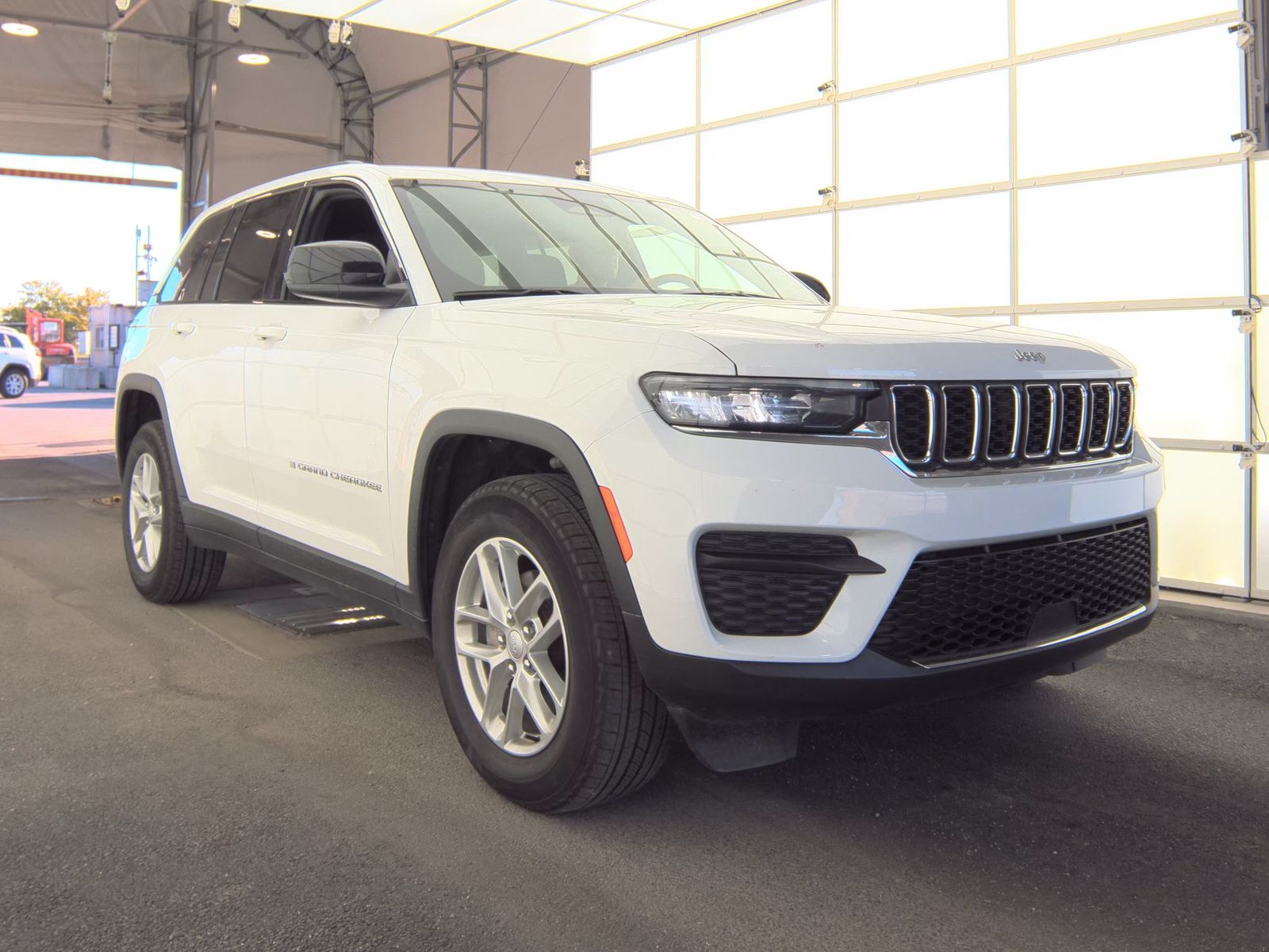 2024 Jeep Grand Cherokee Laredo X RWD