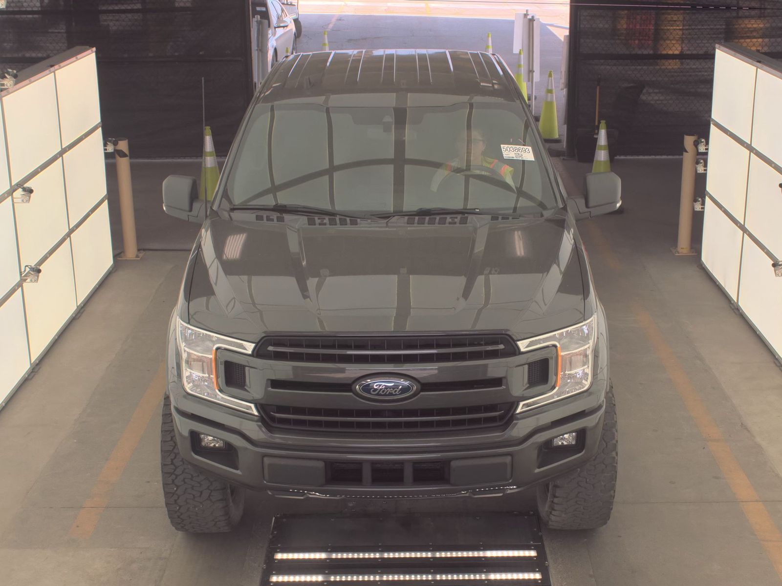 2020 Ford F-150 XLT RWD