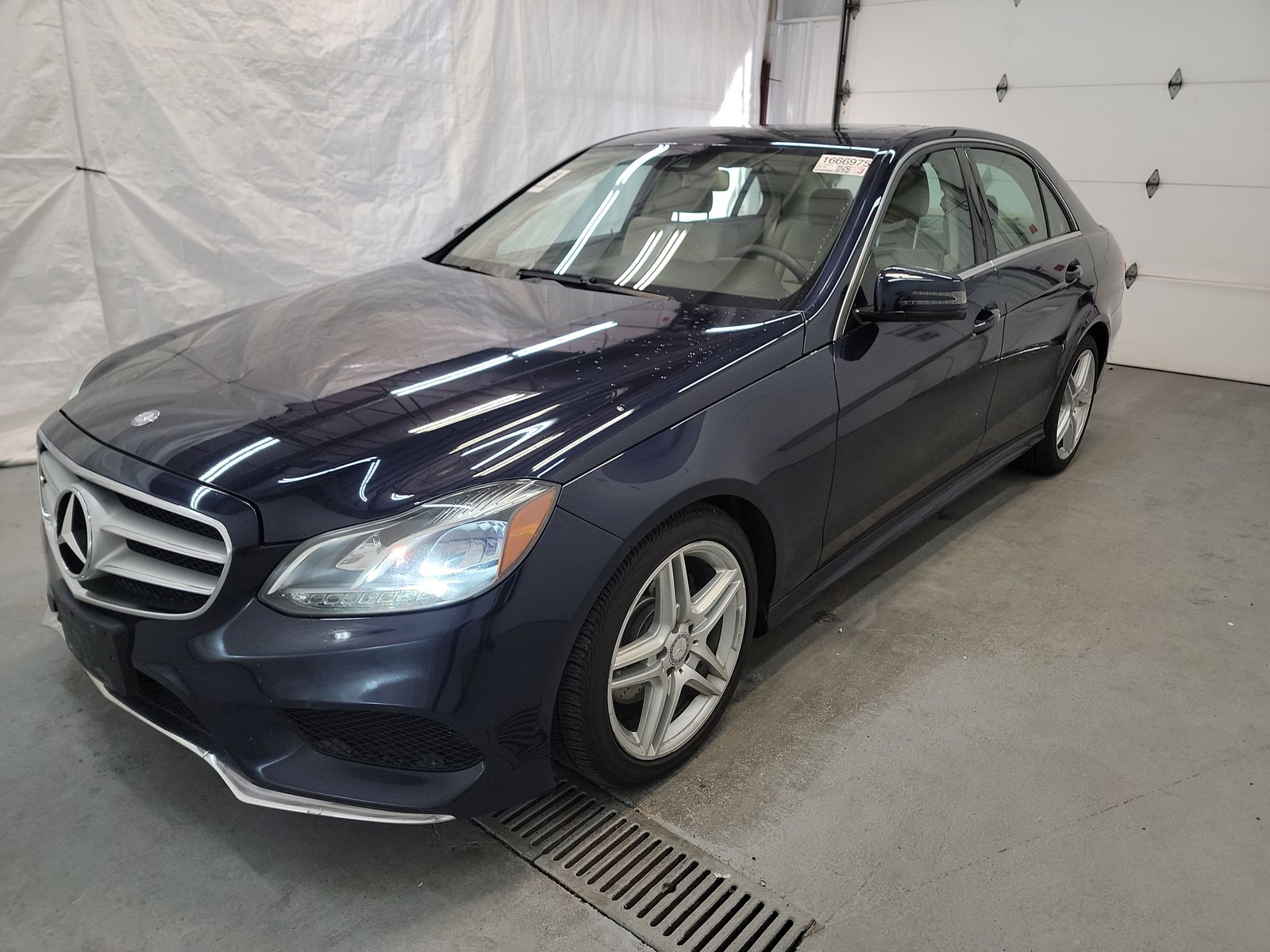 2014 Mercedes-Benz E 350 4MATIC Sedan