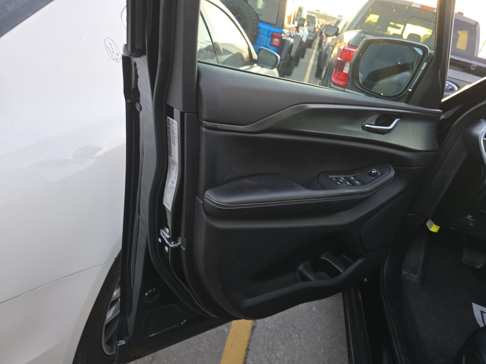 2024 Jeep Grand Cherokee Laredo AWD