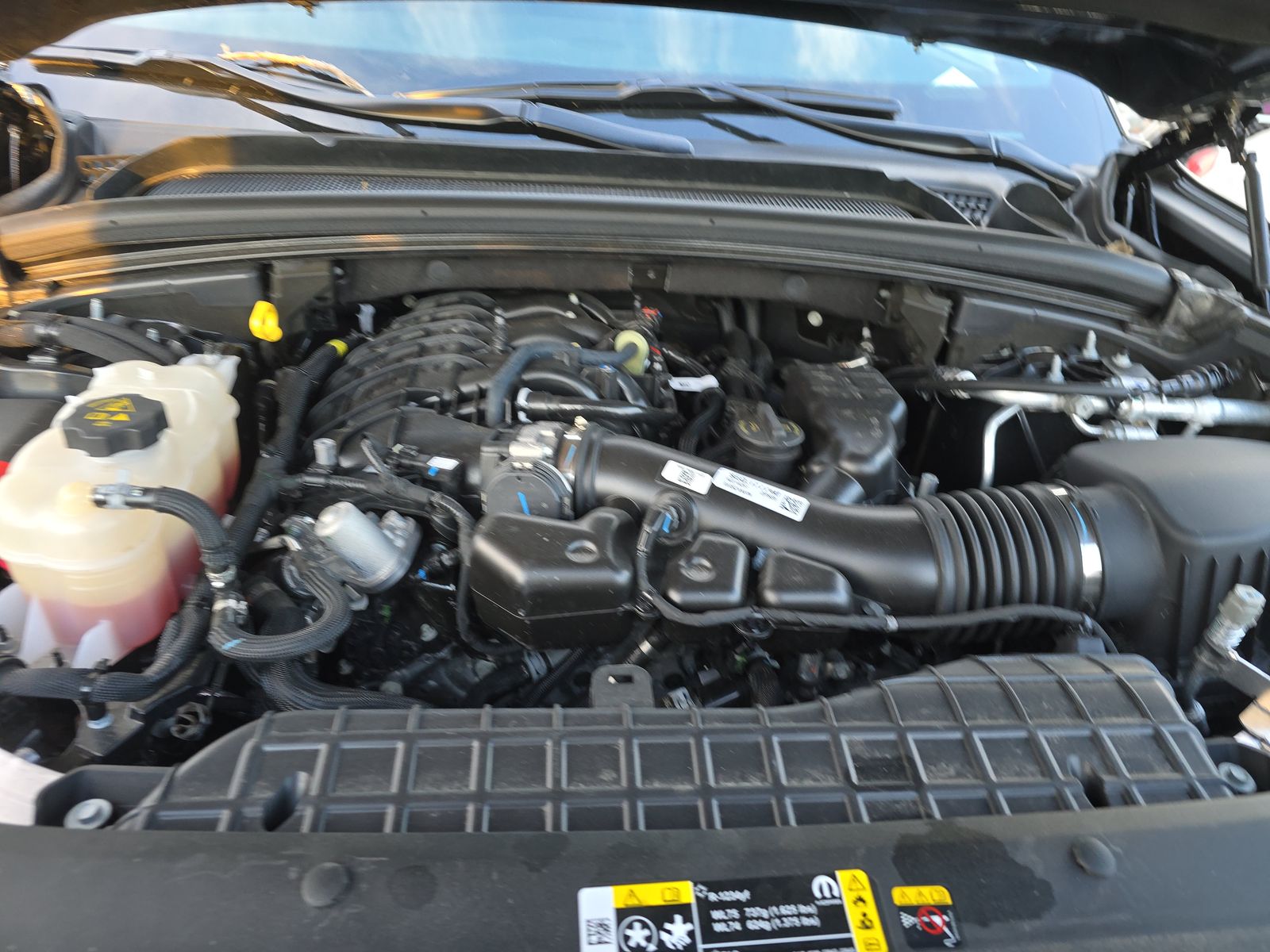 2024 Jeep Grand Cherokee Laredo AWD