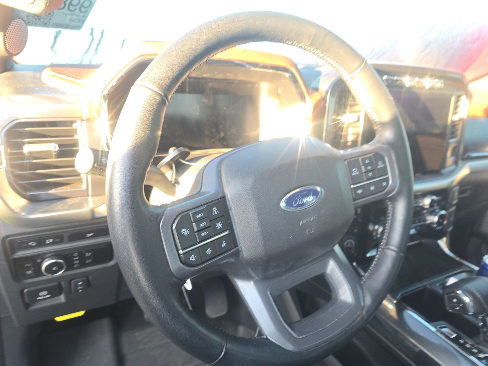 2023 Ford F-150 Hybrid Lariat AWD