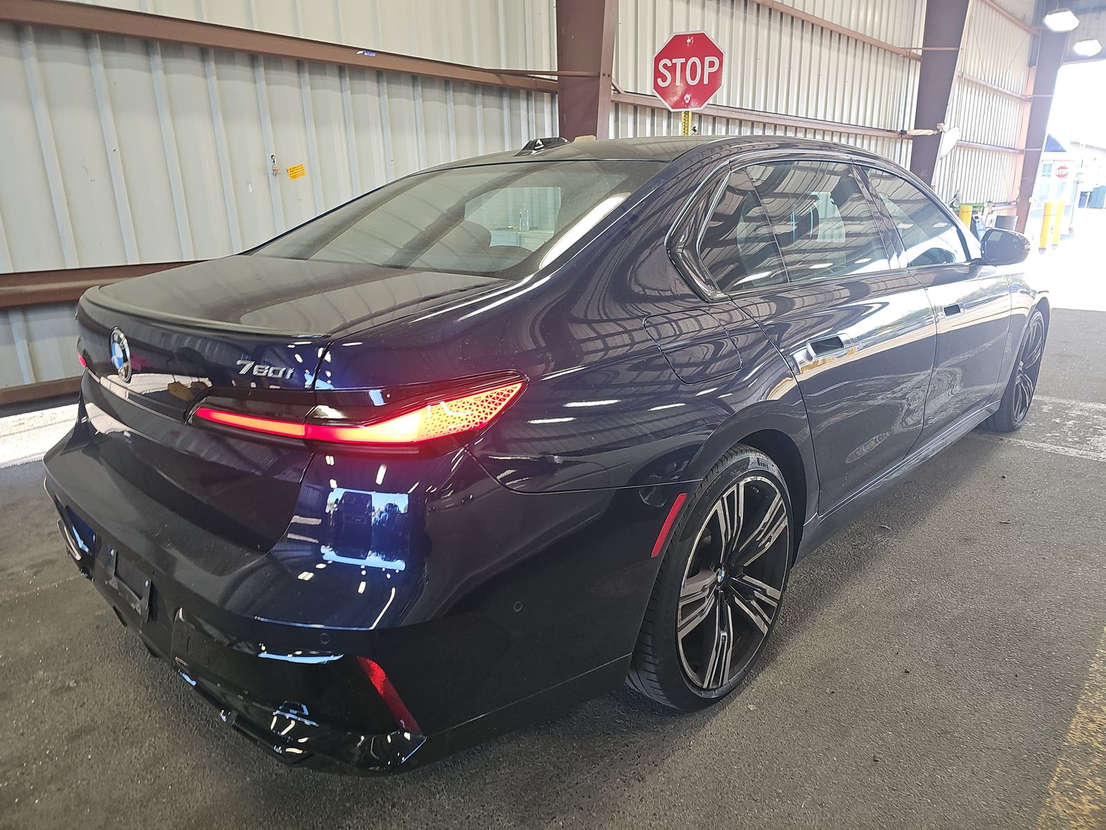 2023 BMW 7 Series 760i xDrive AWD
