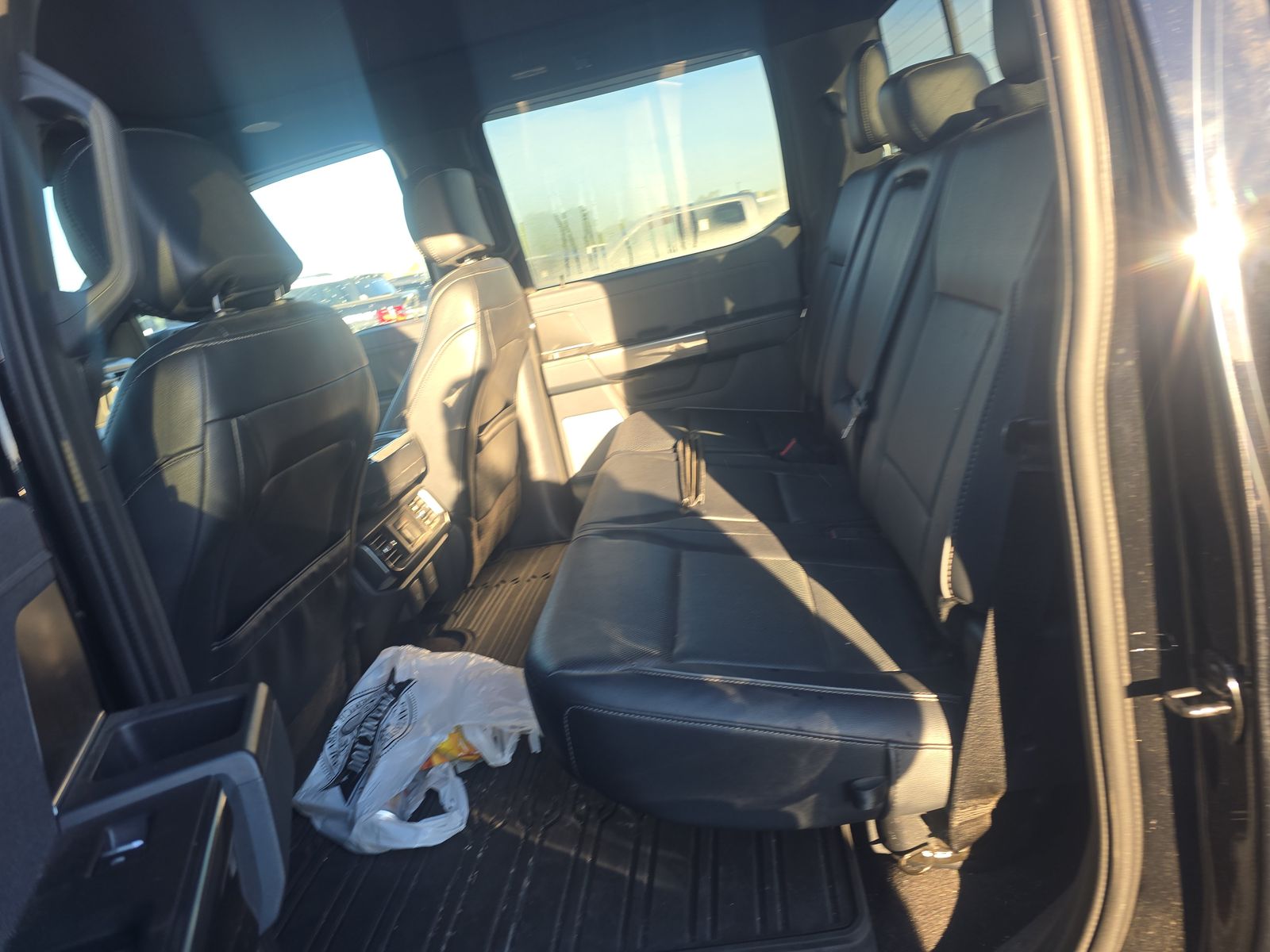 2022 Ford F-150 Lariat AWD