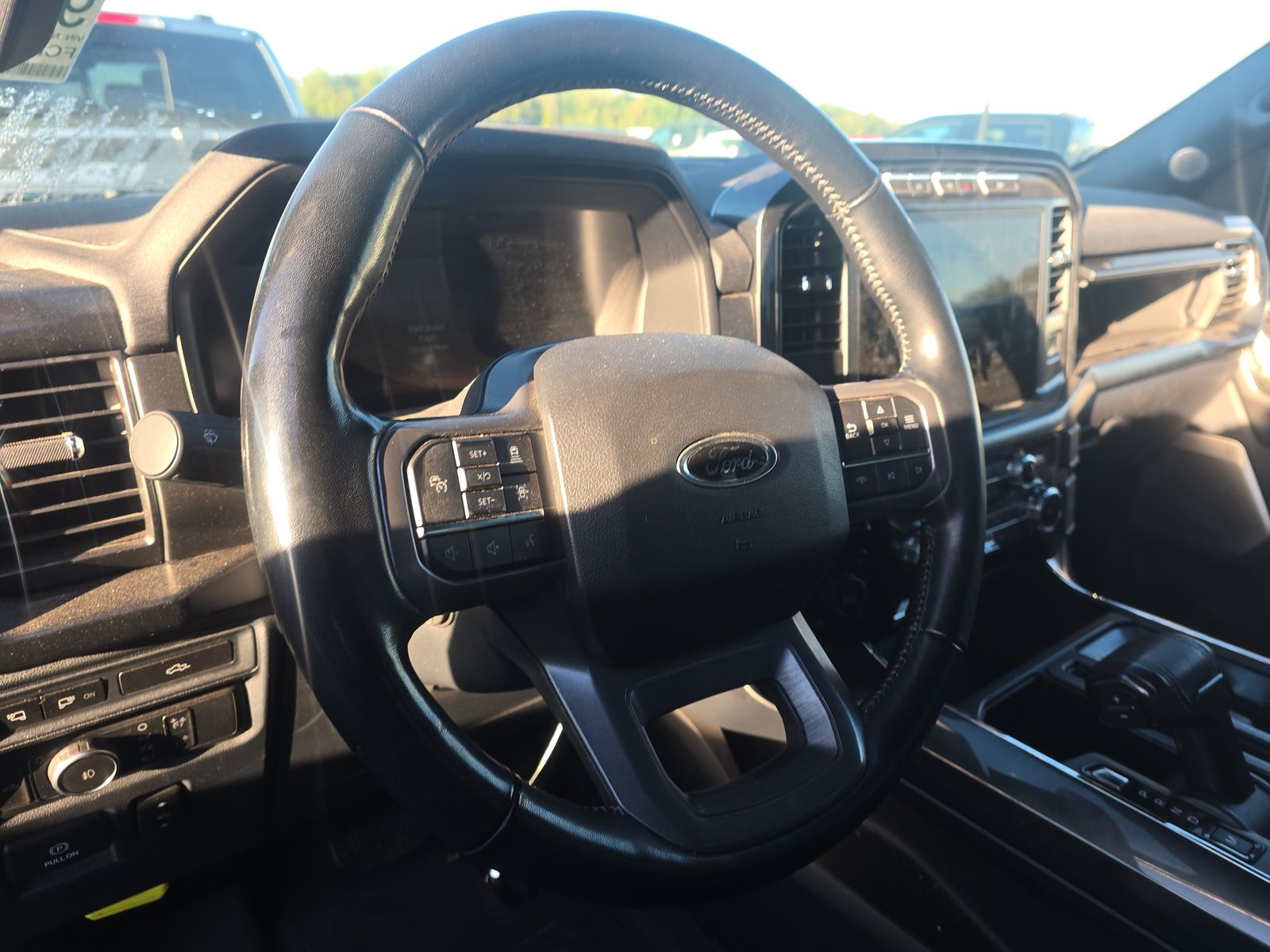 2022 Ford F-150 Lariat AWD