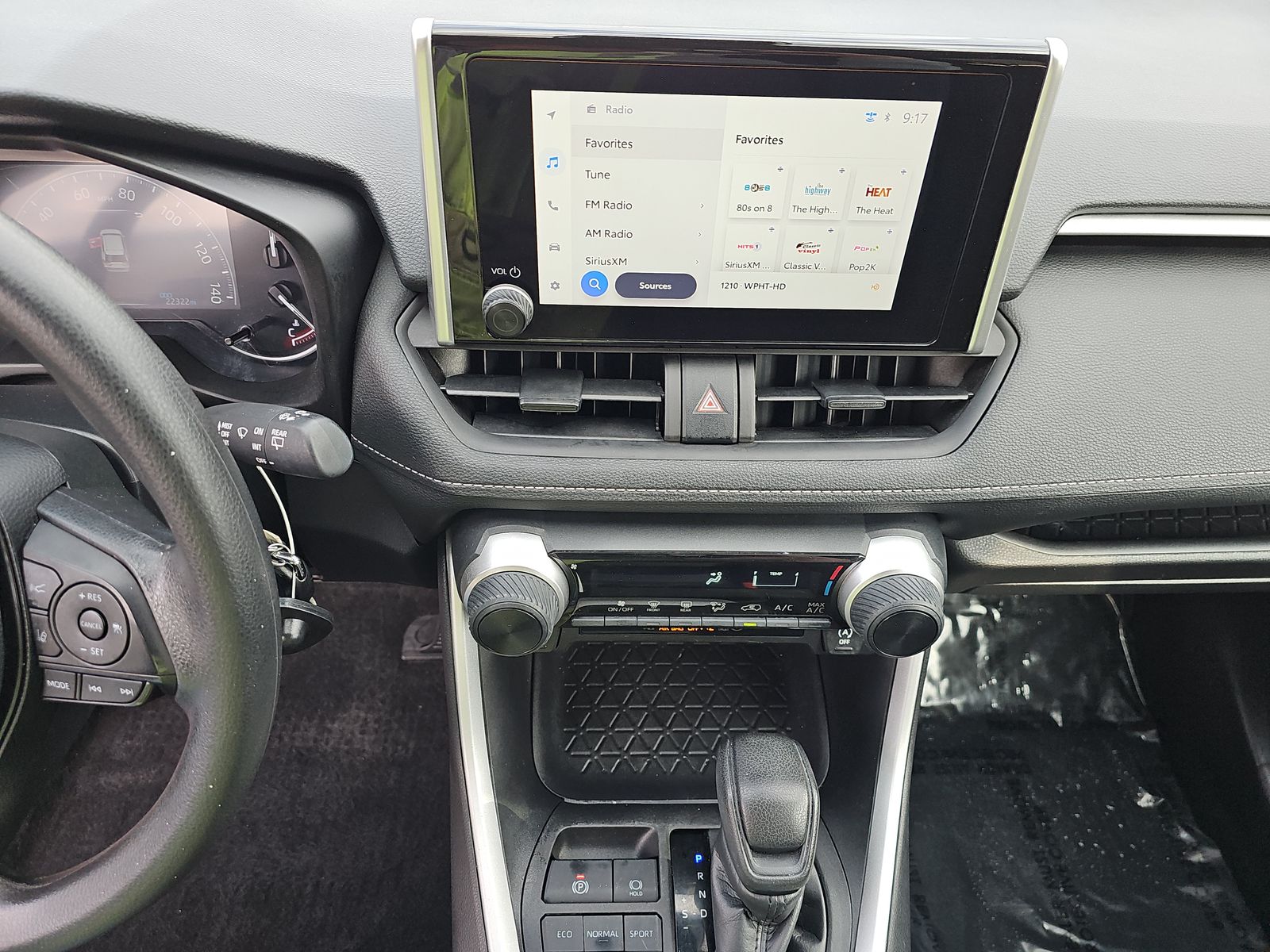 2024 Toyota RAV4 LE AWD