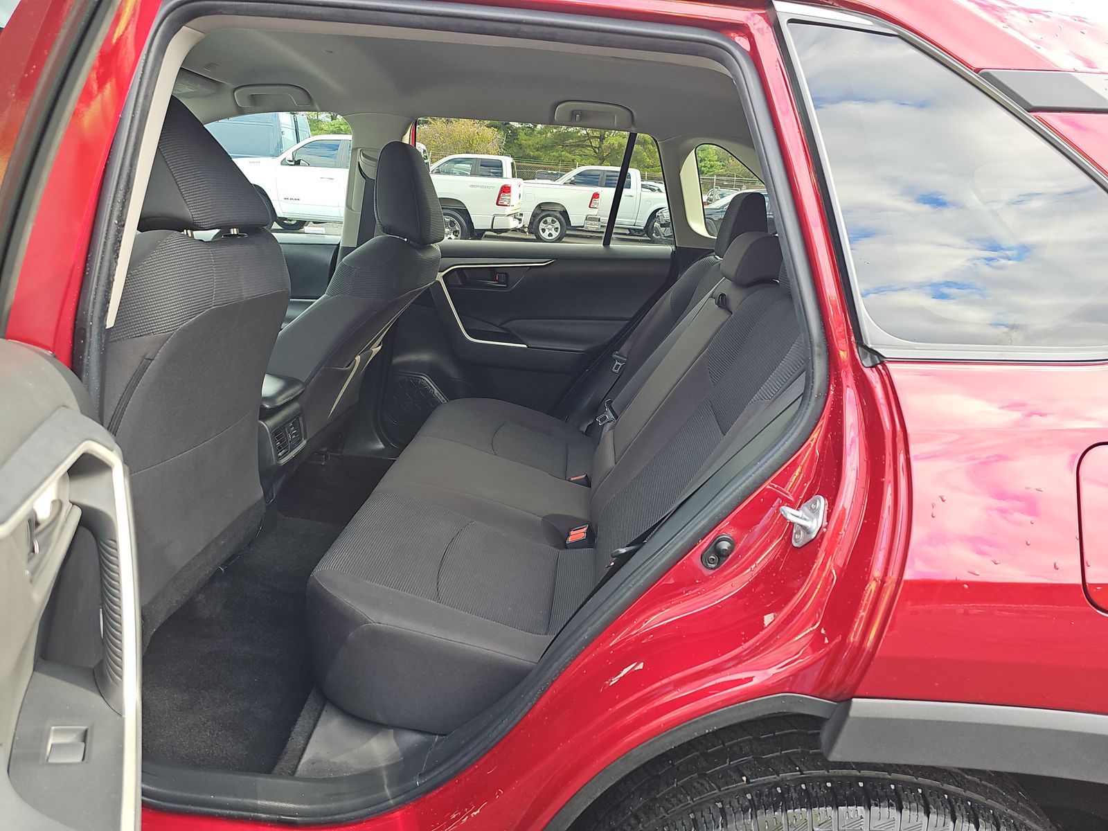 2024 Toyota RAV4 LE AWD