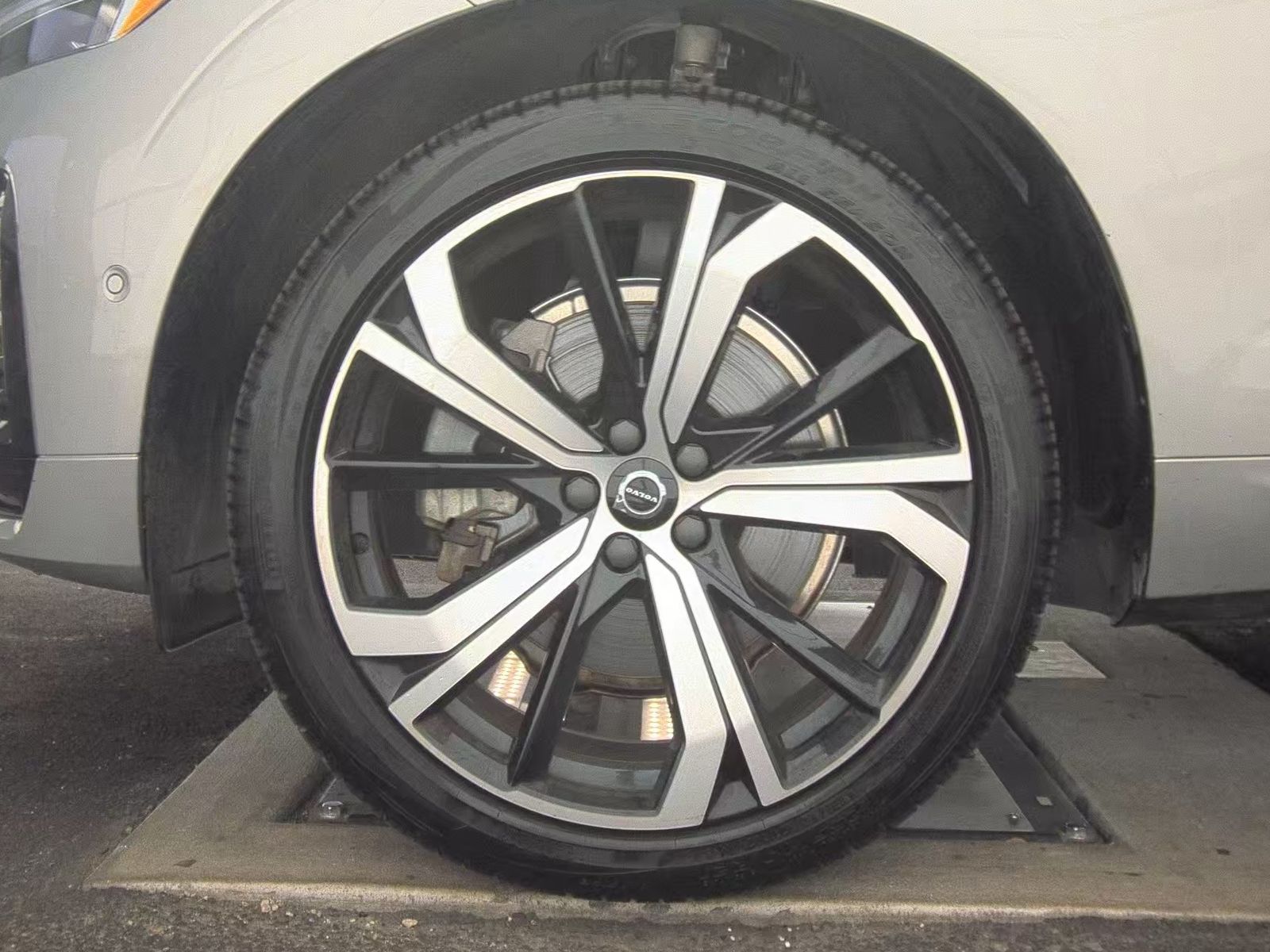 2024 Volvo XC60 Recharge T8 Ultimate AWD