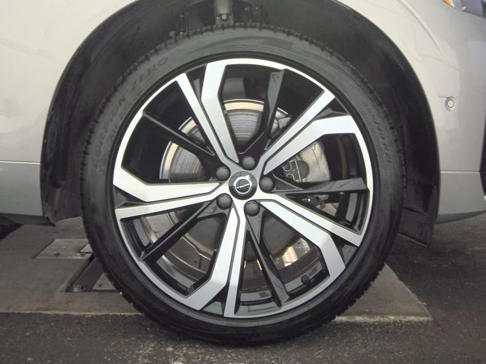 2024 Volvo XC60 Recharge T8 Ultimate AWD