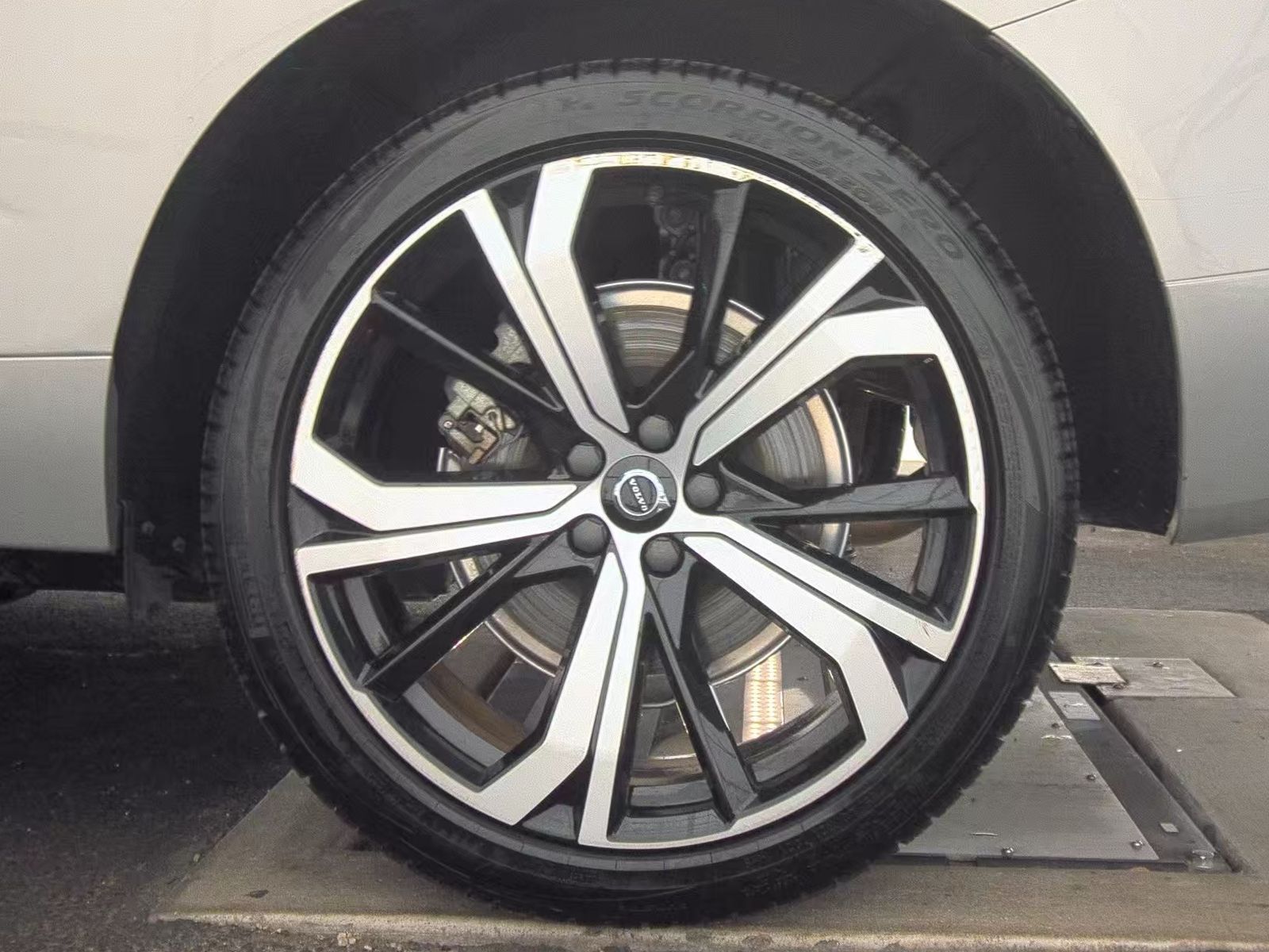 2024 Volvo XC60 Recharge T8 Ultimate AWD