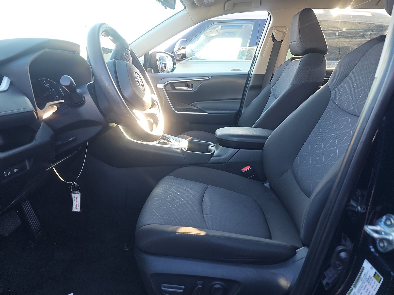 2024 Toyota RAV4 Hybrid XLE AWD