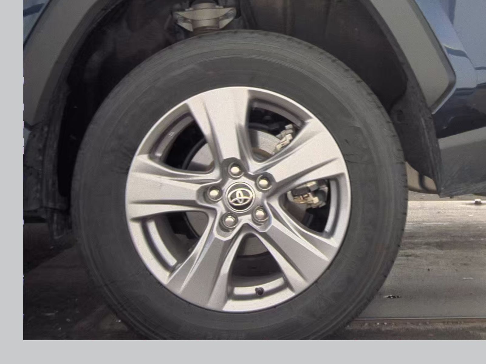 2024 Toyota RAV4 Hybrid XLE AWD