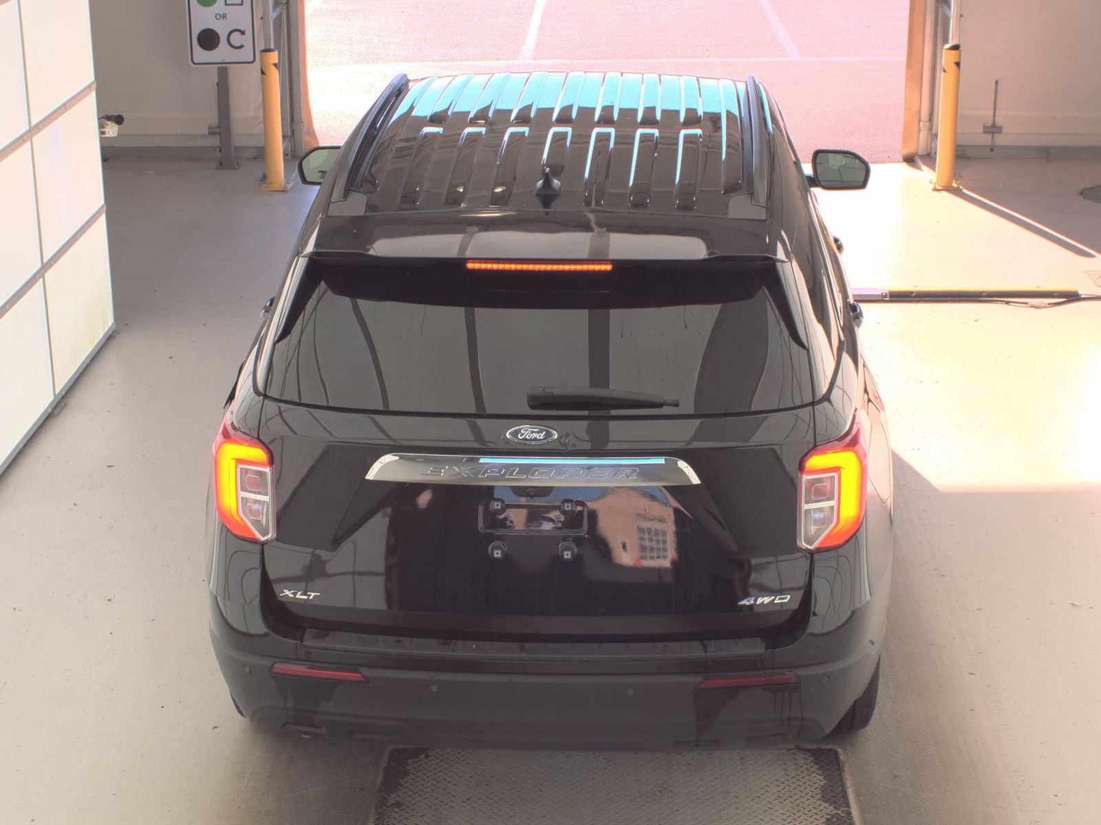 2022 Ford Explorer XLT AWD