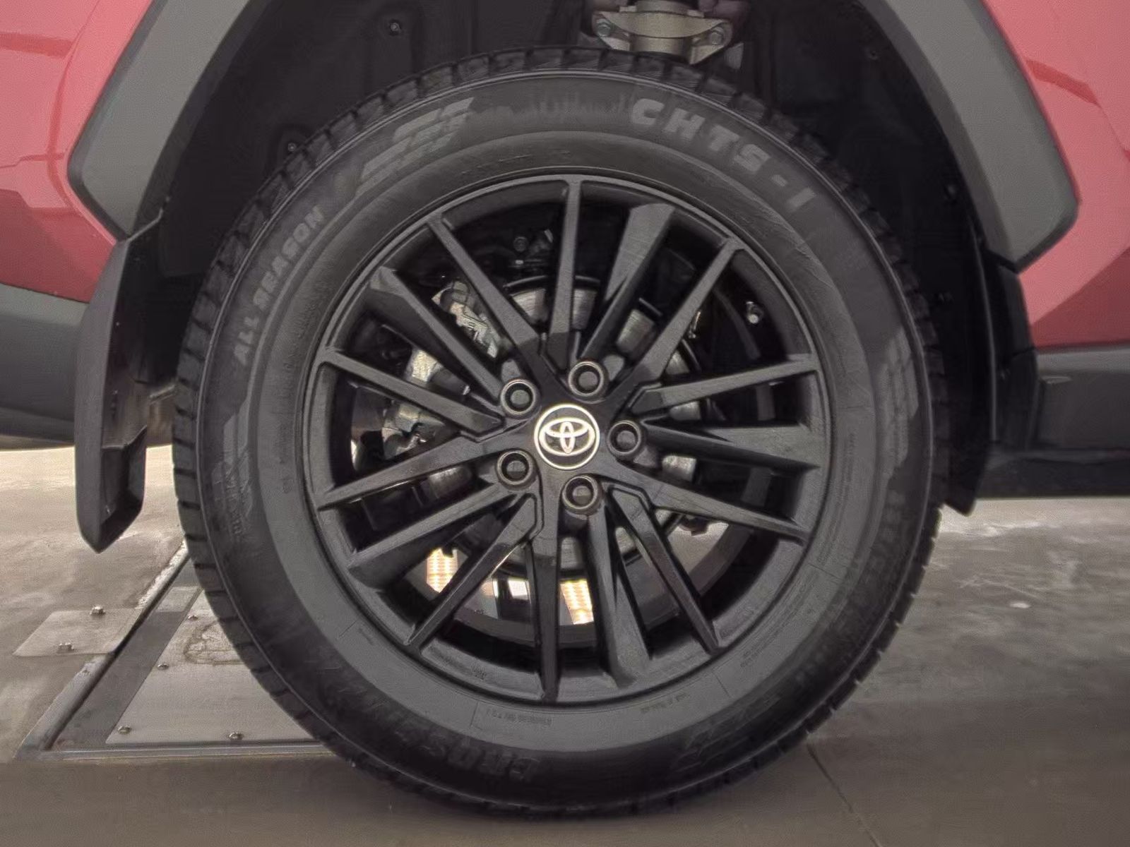 2024 Toyota RAV4 LE AWD