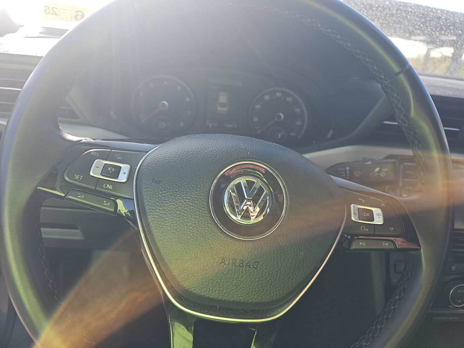 2021 Volkswagen Passat 2.0T SE FWD