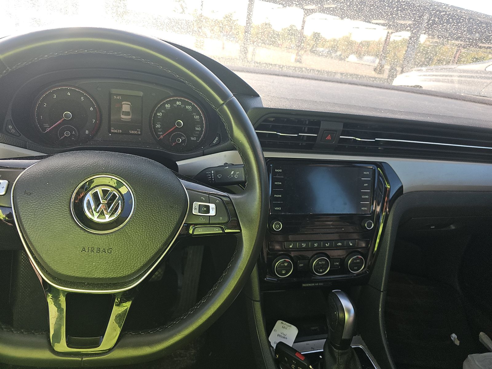 2021 Volkswagen Passat 2.0T SE FWD