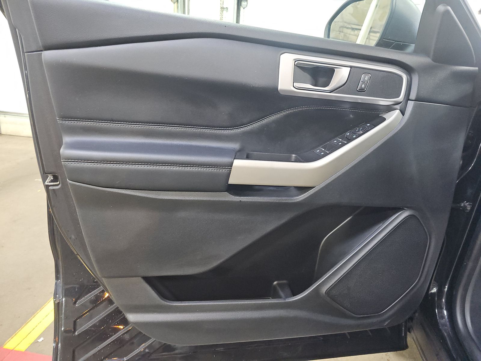 2022 Ford Explorer XLT AWD