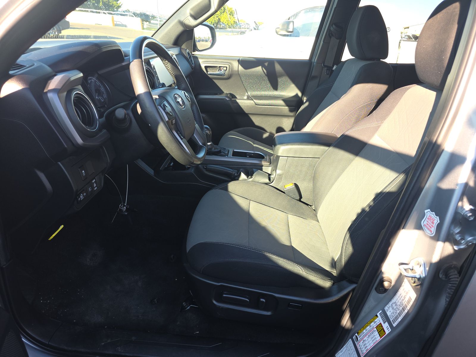 2023 Toyota Tacoma TRD Off-Road AWD