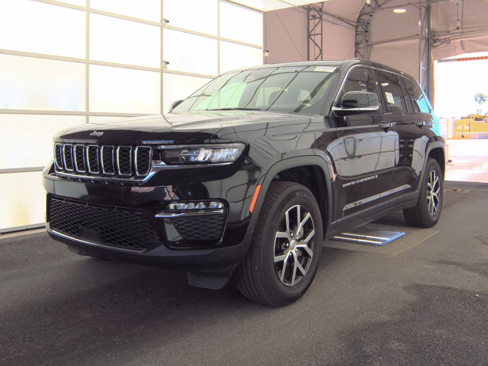 2024 Jeep Grand Cherokee Limited AWD