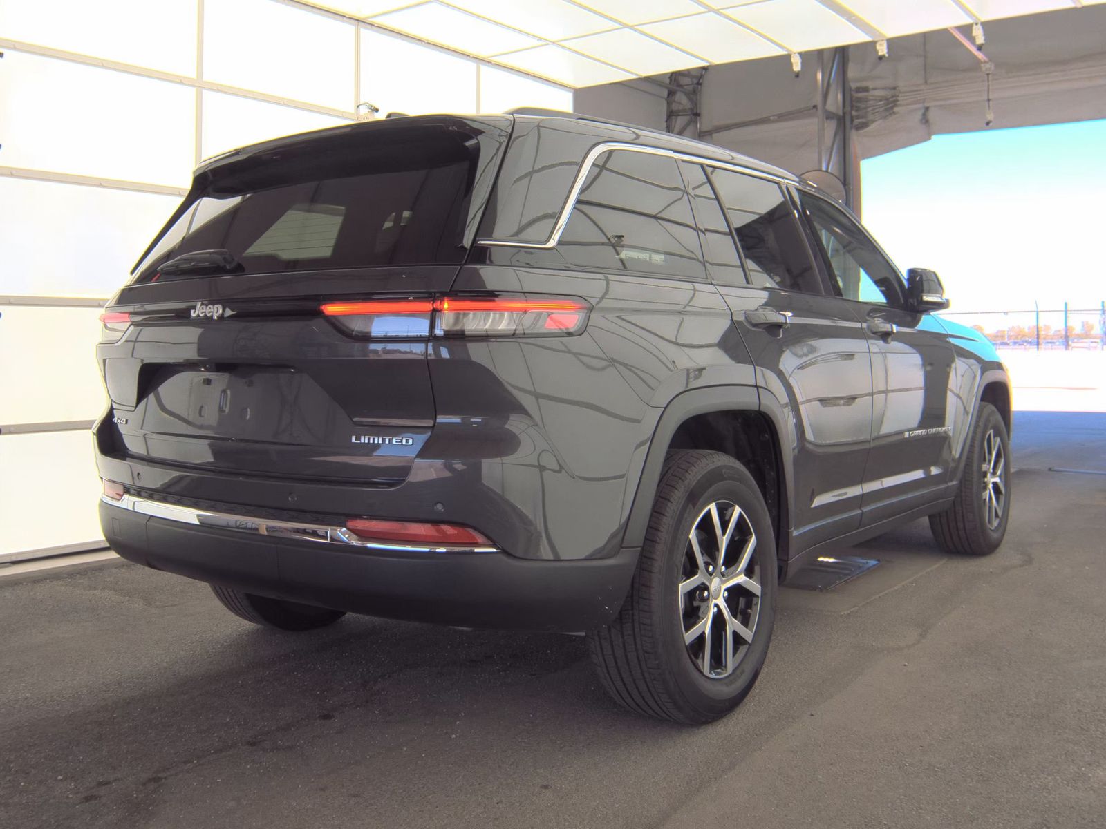 2024 Jeep Grand Cherokee Limited AWD